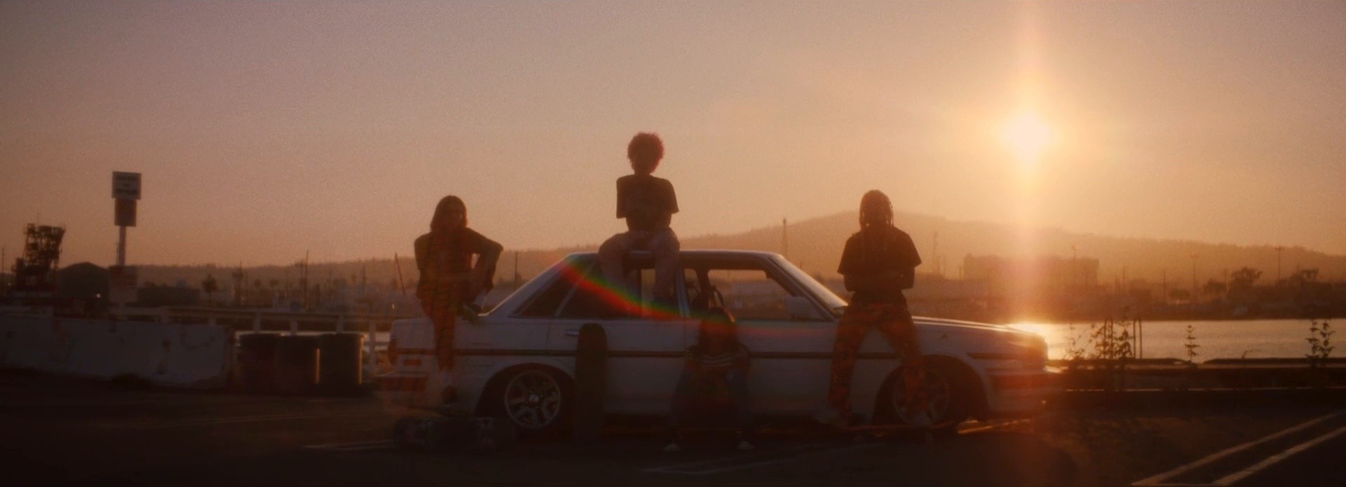 Essential "New Vanguards" Campaign (2018) —  shot,  lighting