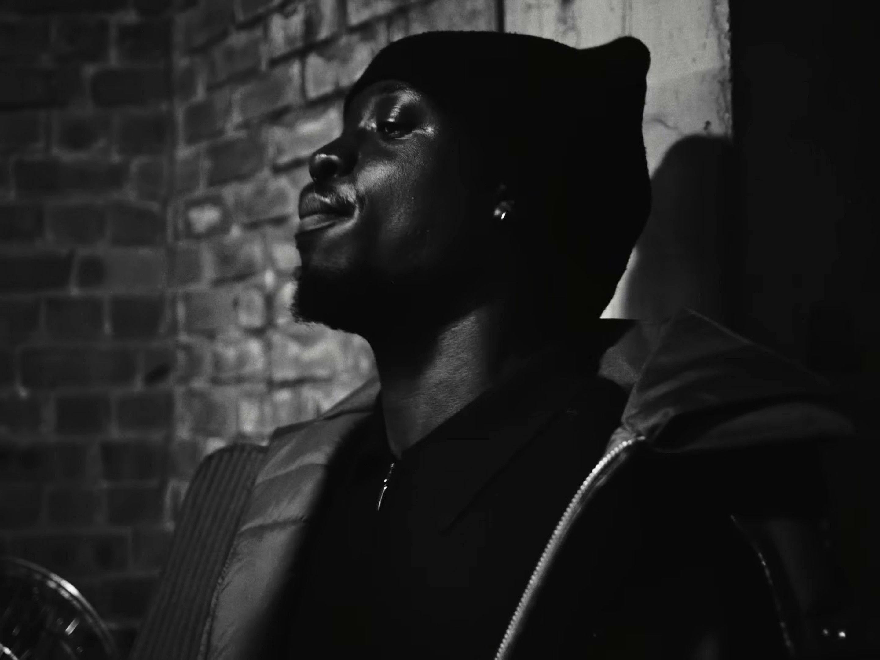 HENNY POP (2026) —  shot,  lighting