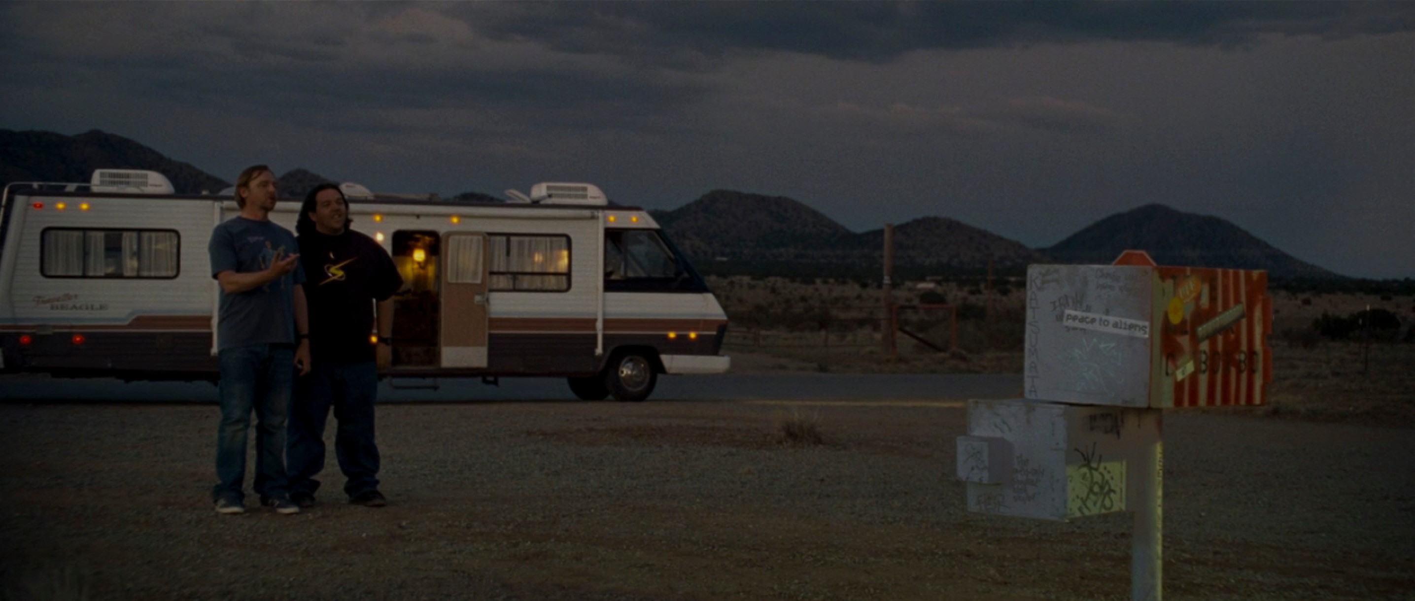 Paul (2011) —  shot,  lighting