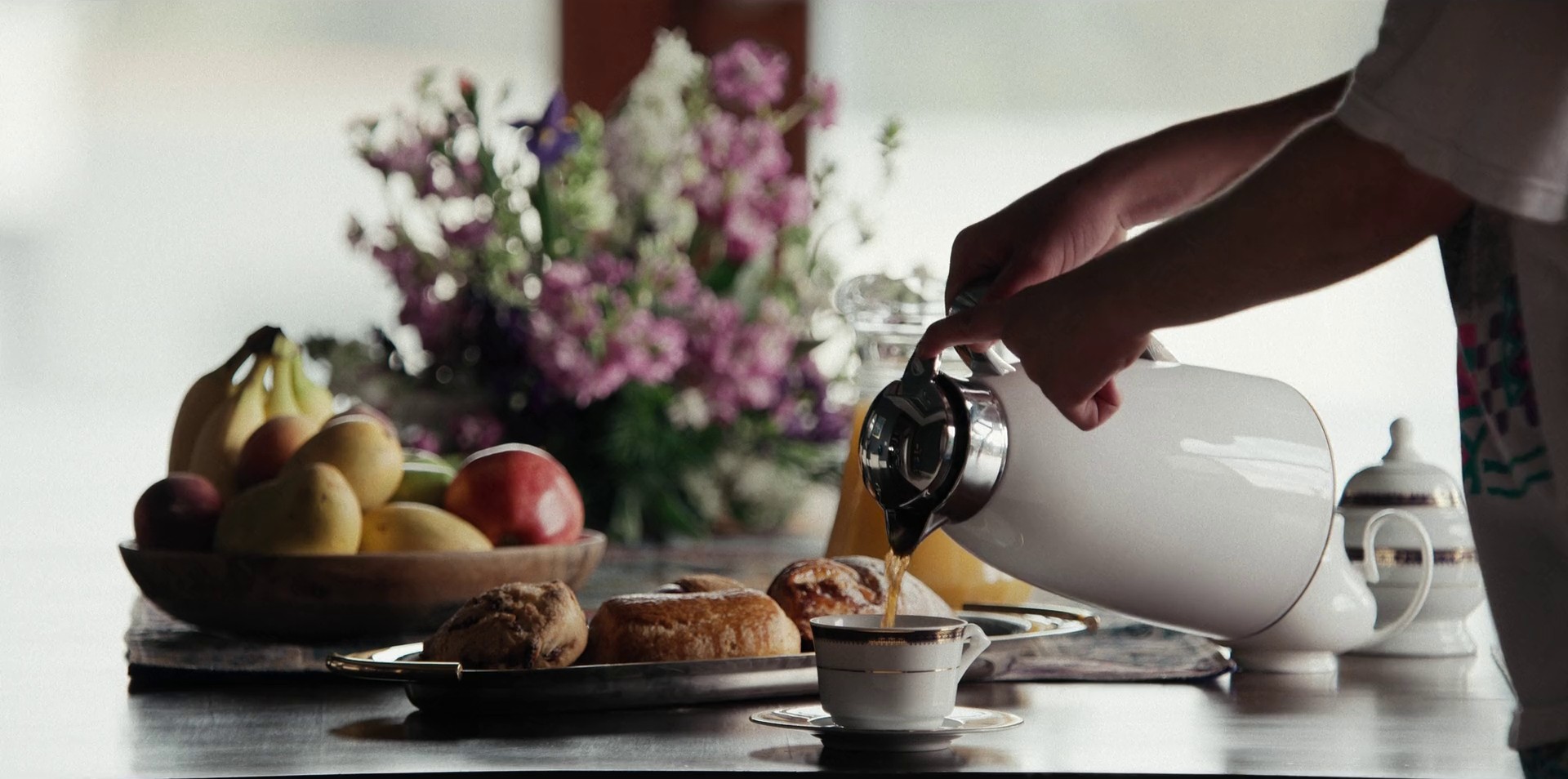 Como La Flor (2021) —  shot,  lighting