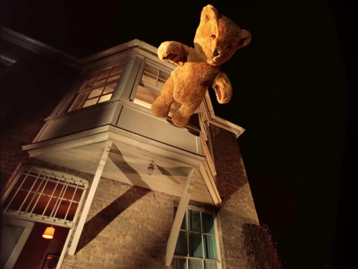 High Hopes (1994) —  shot,  lighting