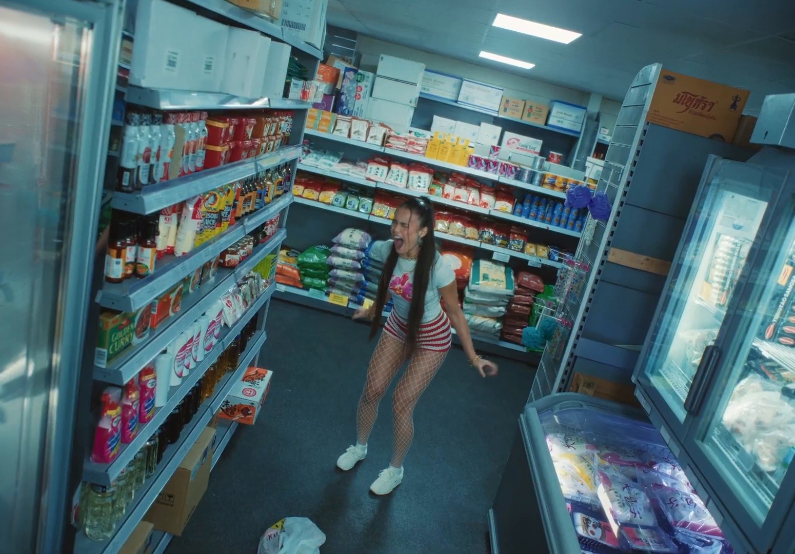 Supermarket (2025) —  shot,  lighting