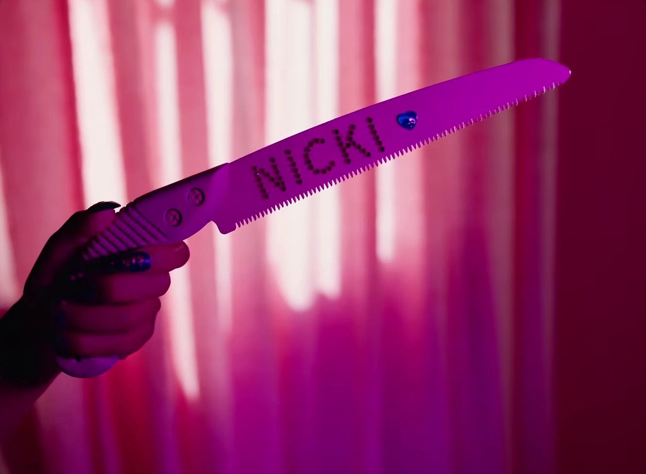 Super Freaky Girl  (2022) —  shot,  lighting