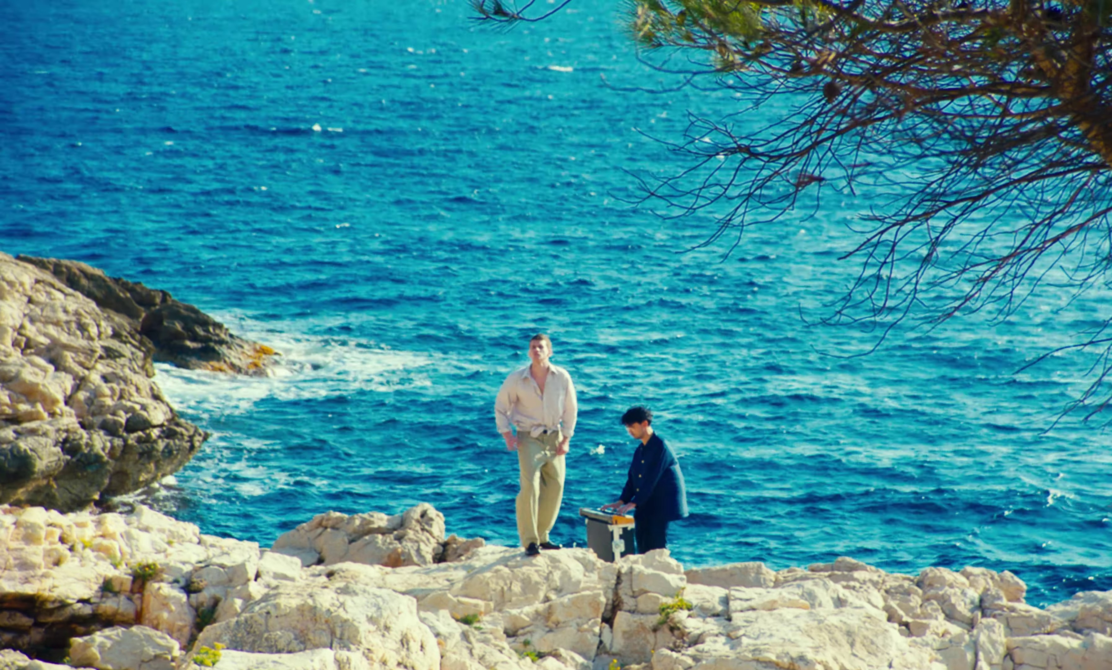 Vahiné (2022) —  shot,  lighting