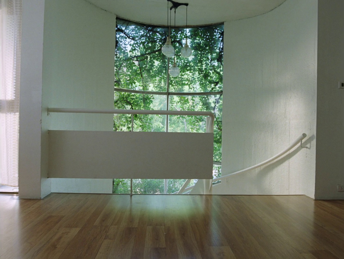 EVERY SEAT HAS A STORY - LUFTHANSA (2024) —  shot,  lighting