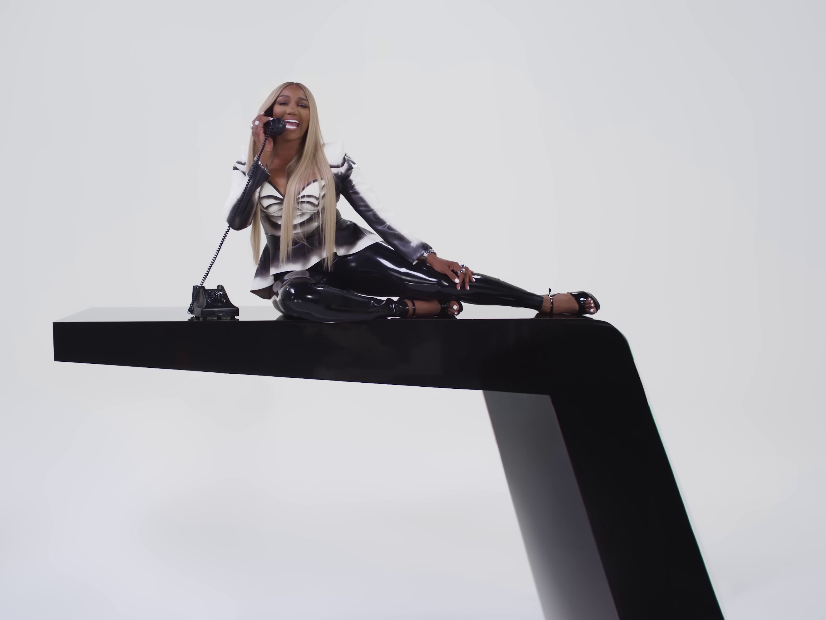 Millions (2023) —  shot,  lighting