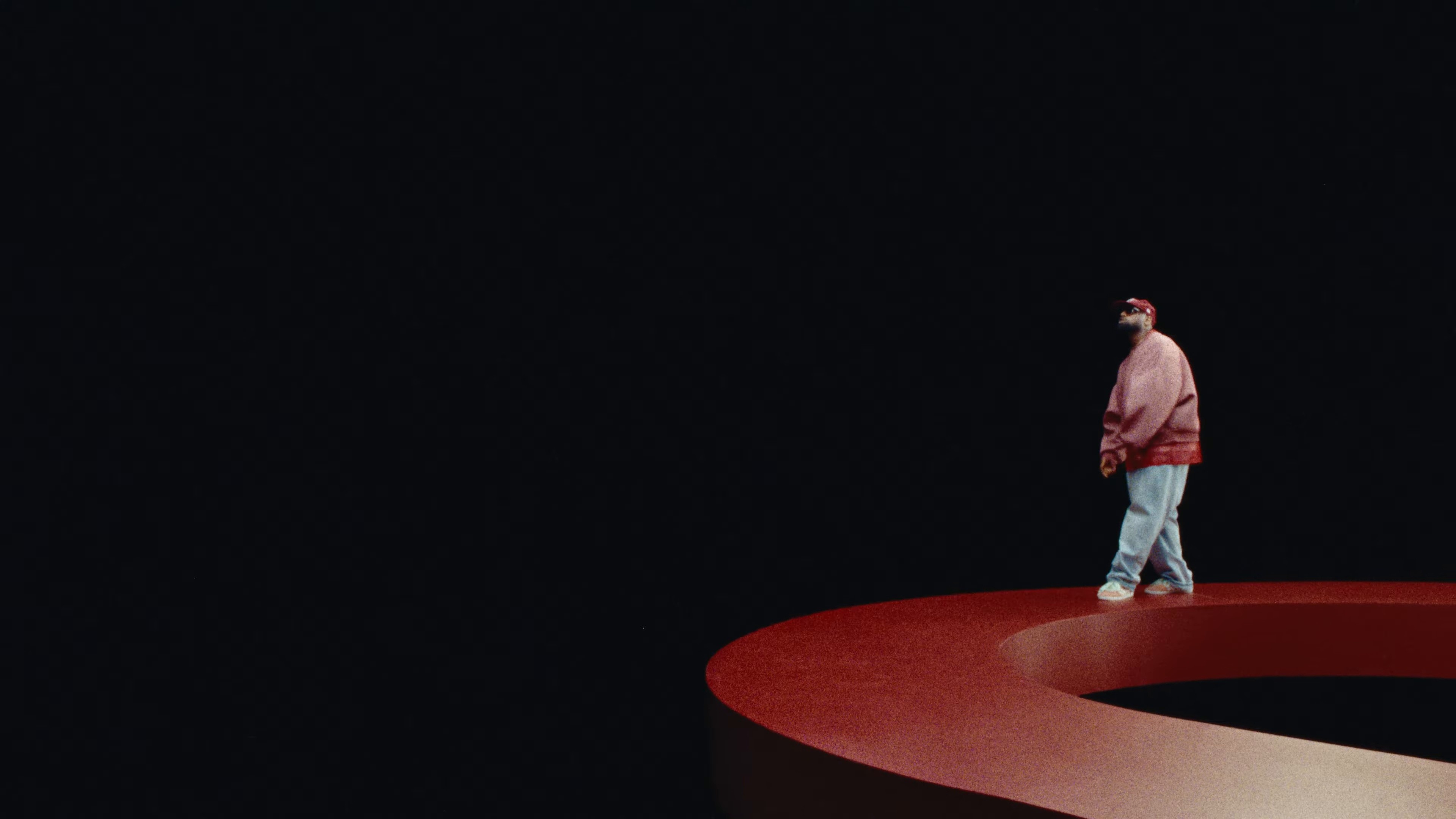 Quai de Jemmapes (2025) —  shot,  lighting