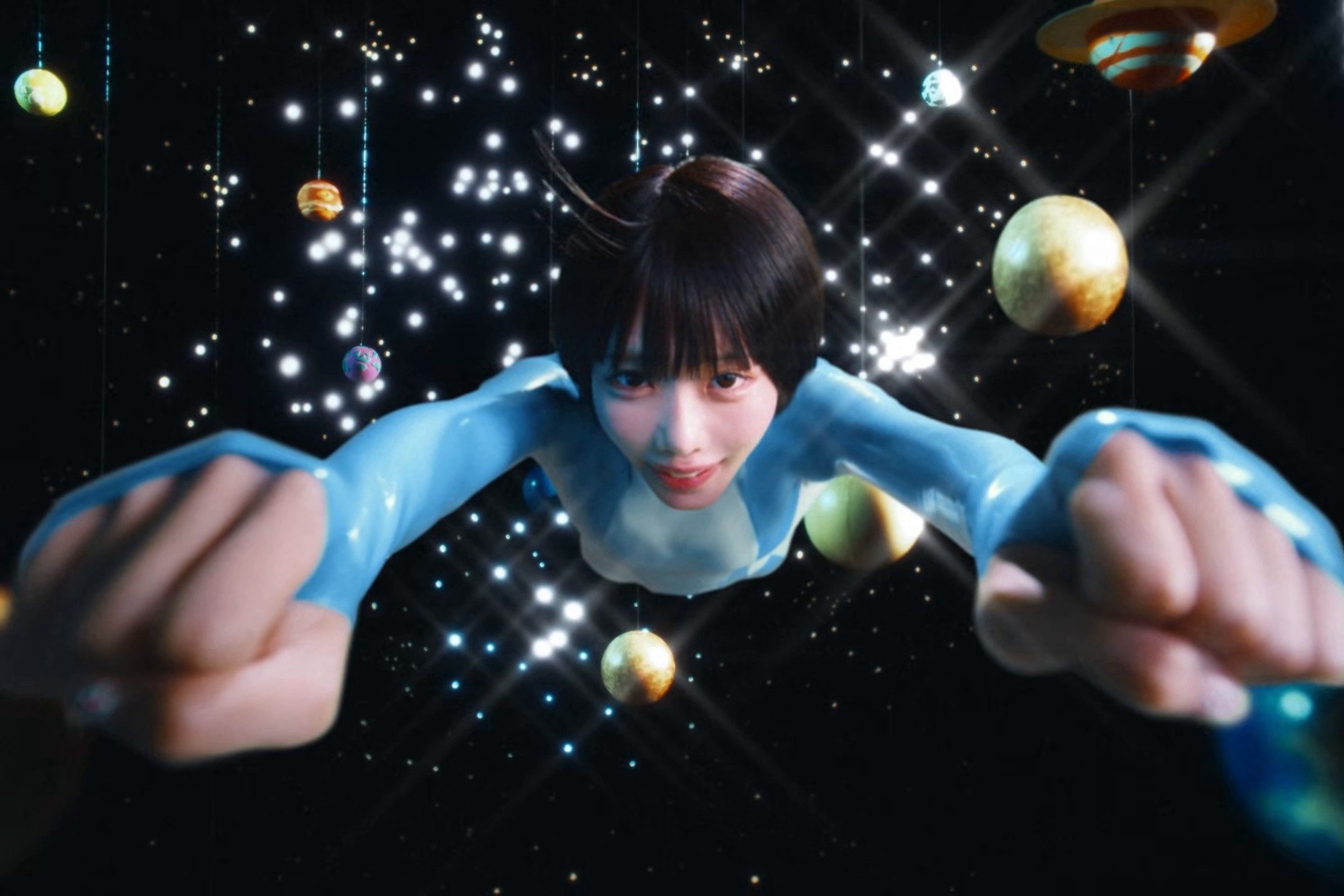 「ピカレスクヒーロー」 (2026) —  shot,  lighting