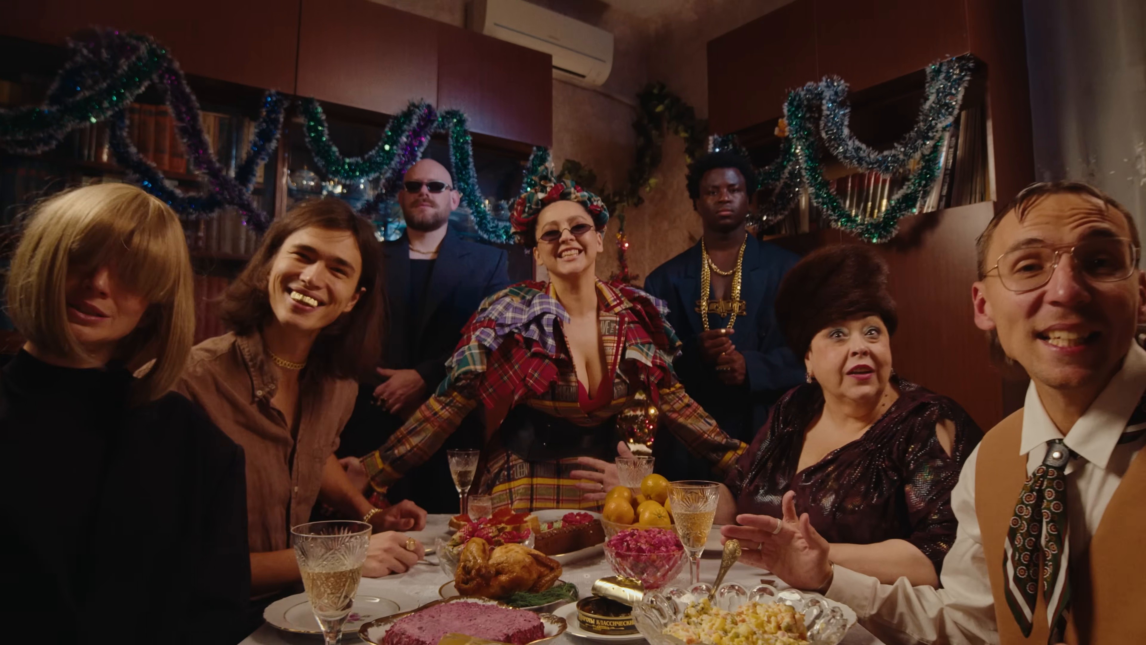 KRESTYANIN (2025) —  shot,  lighting