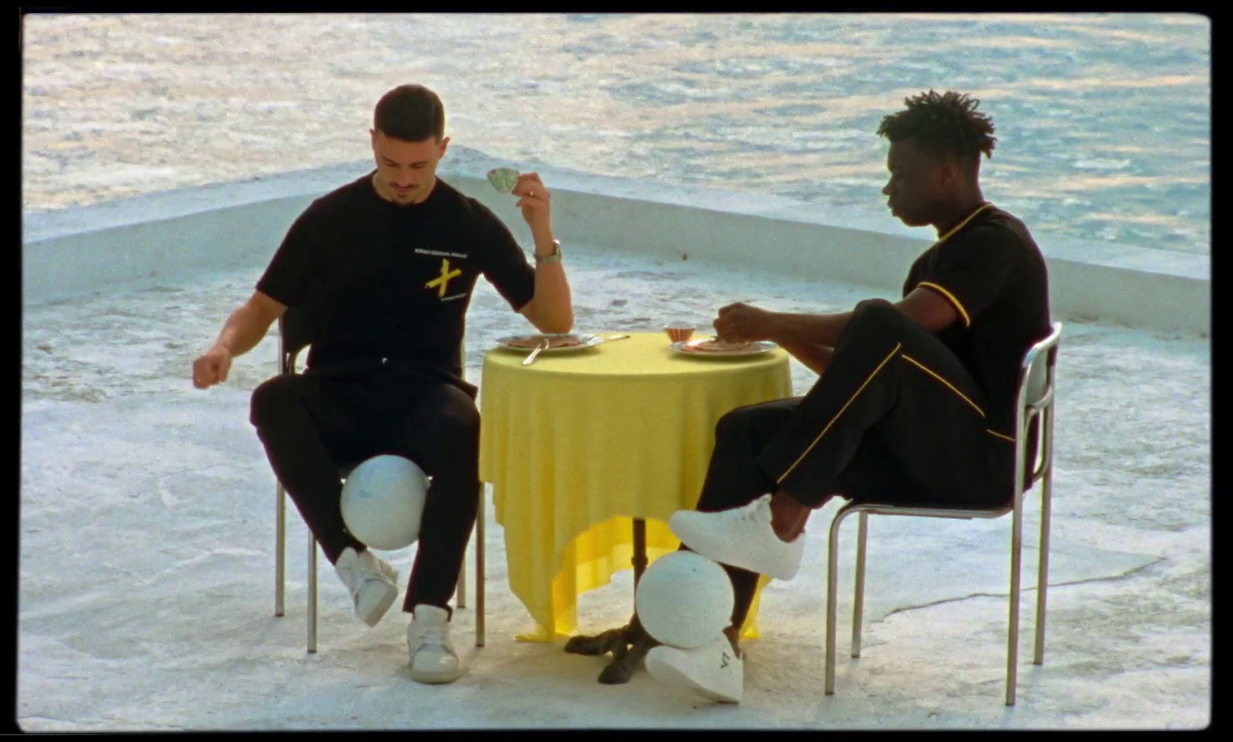 SERGIO ARAUJO X STEFANIA VAIDANI (2024) —  shot,  lighting