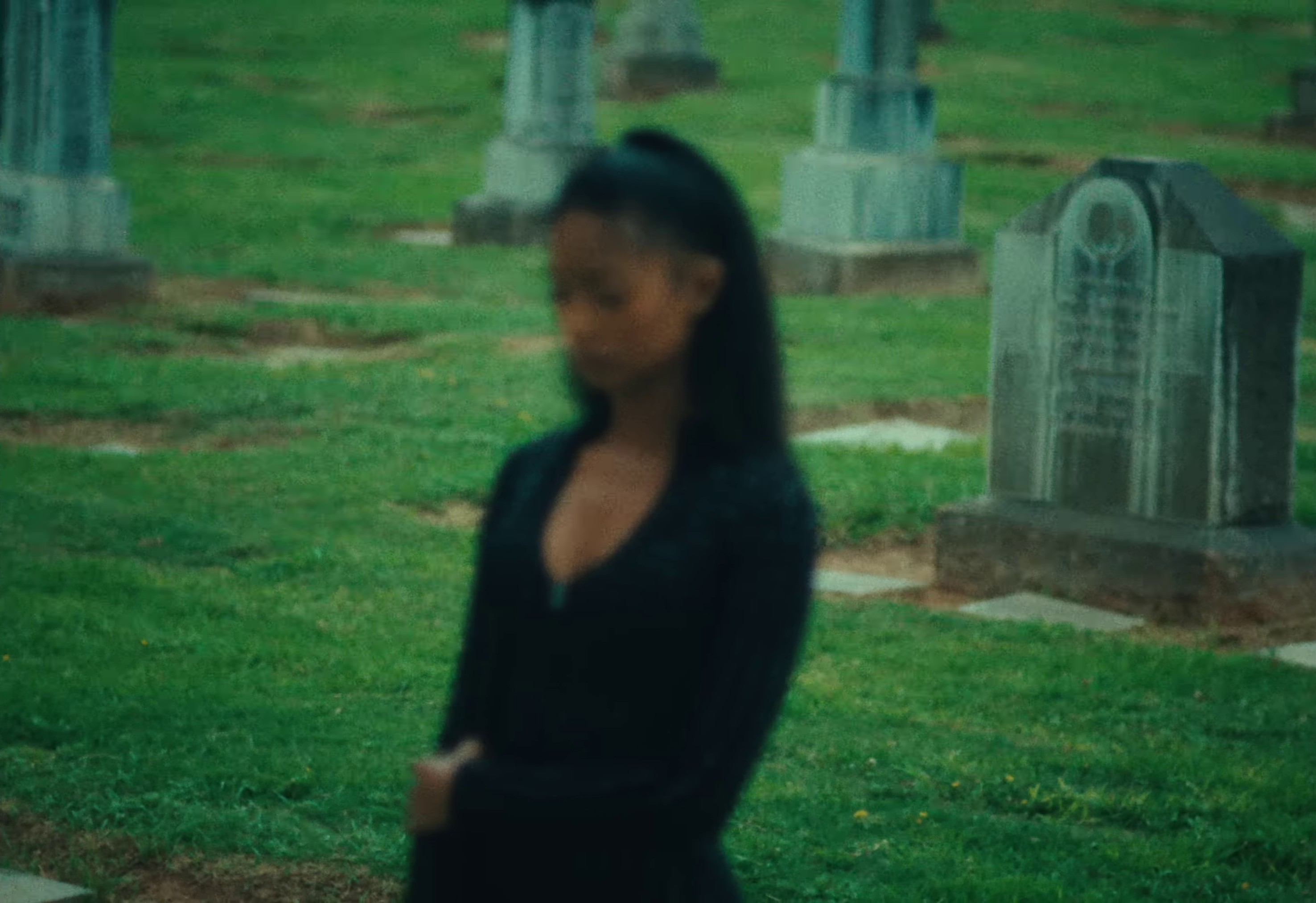 If I Die Right Now (2023) —  shot,  lighting