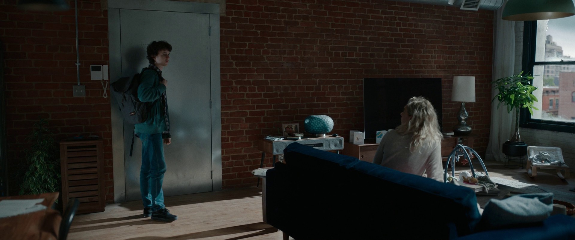  The Son (2022) —  shot,  lighting