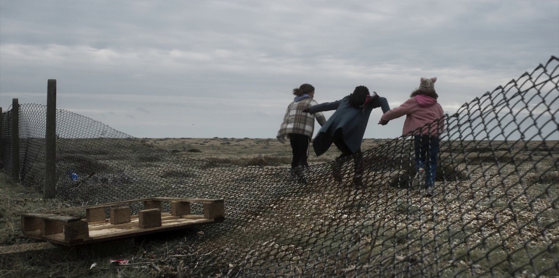 Monday - The Mother (2020) —  shot,  lighting