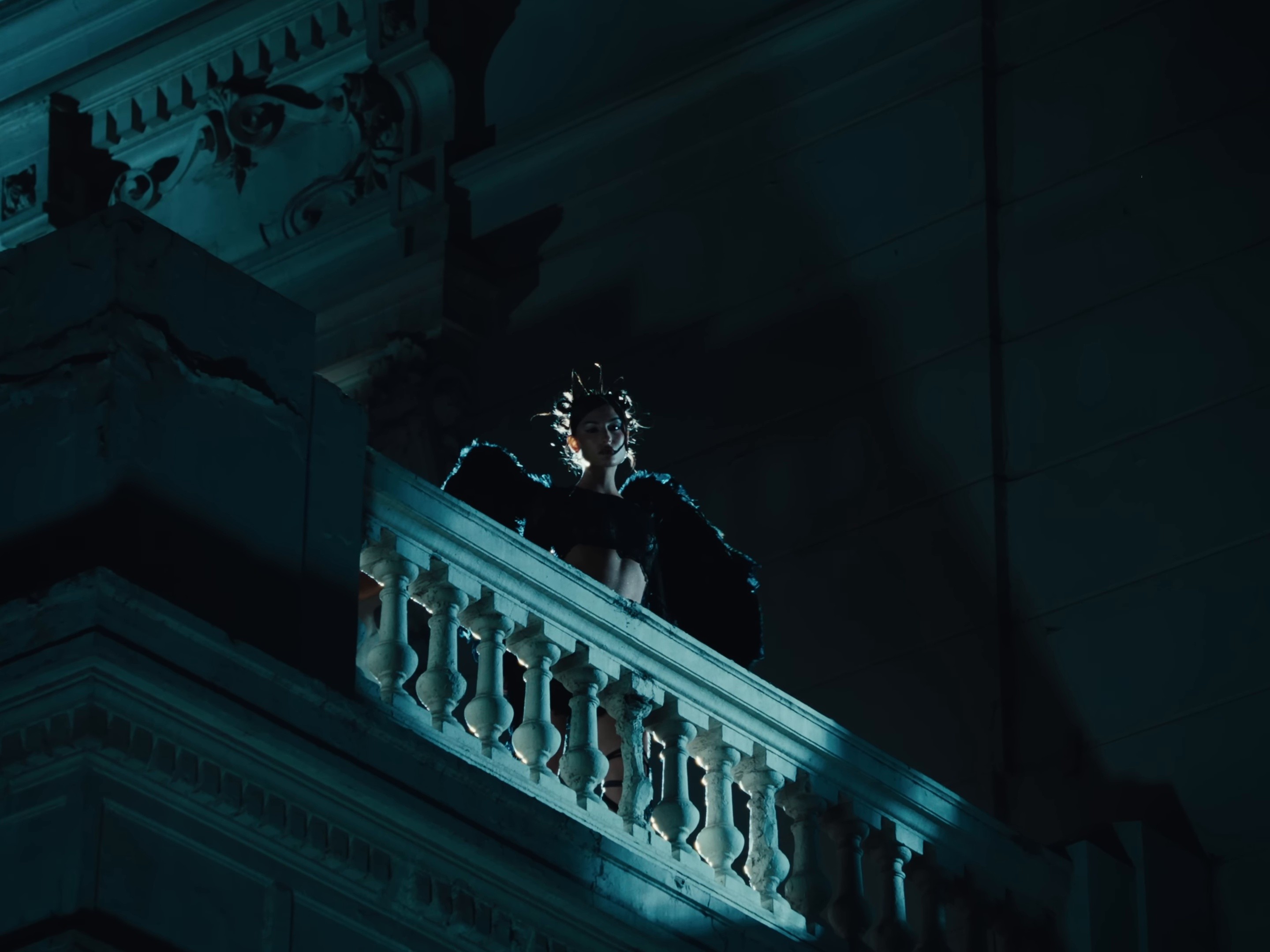 Minnie 2 (2025) —  shot,  lighting