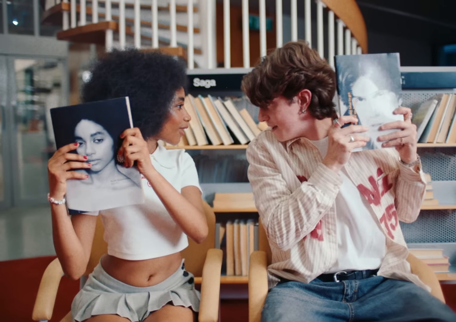 breaking news (2024) —  shot,  lighting