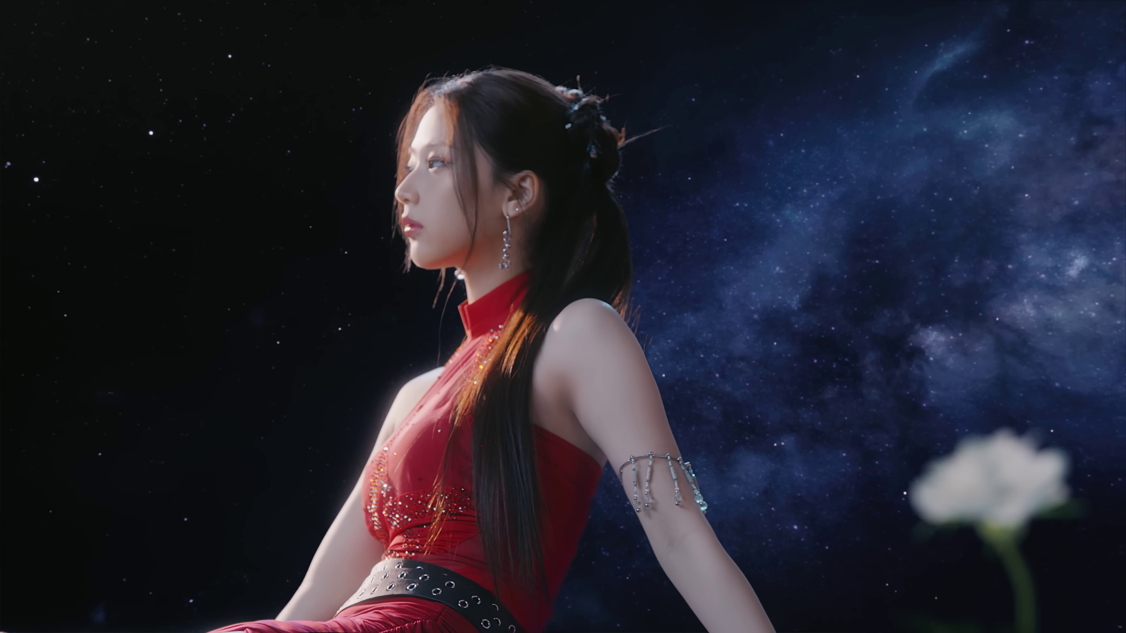 Stuck In The Middle (2024) —  shot,  lighting