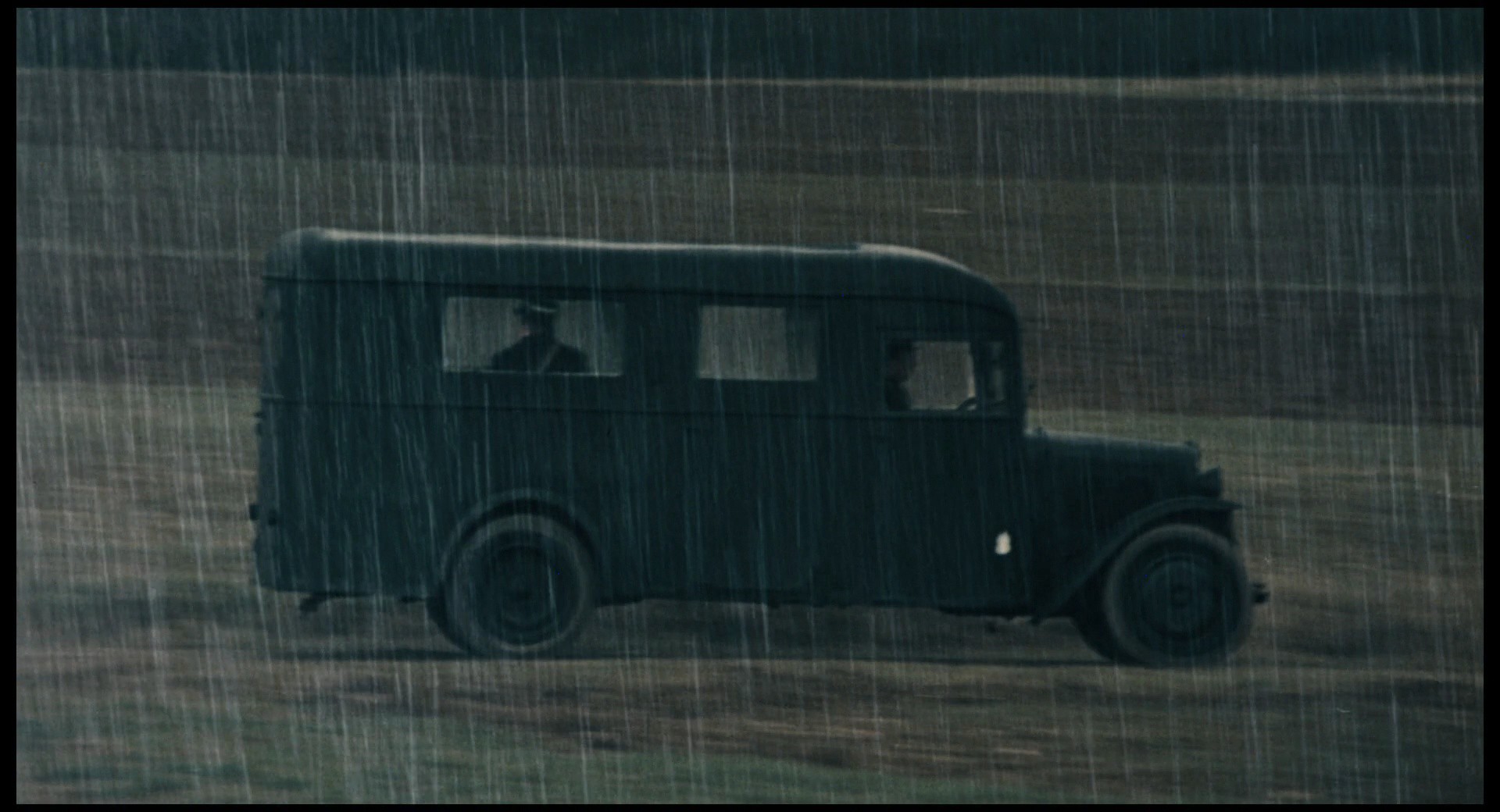 Army of Shadows (1969) —  shot,  lighting