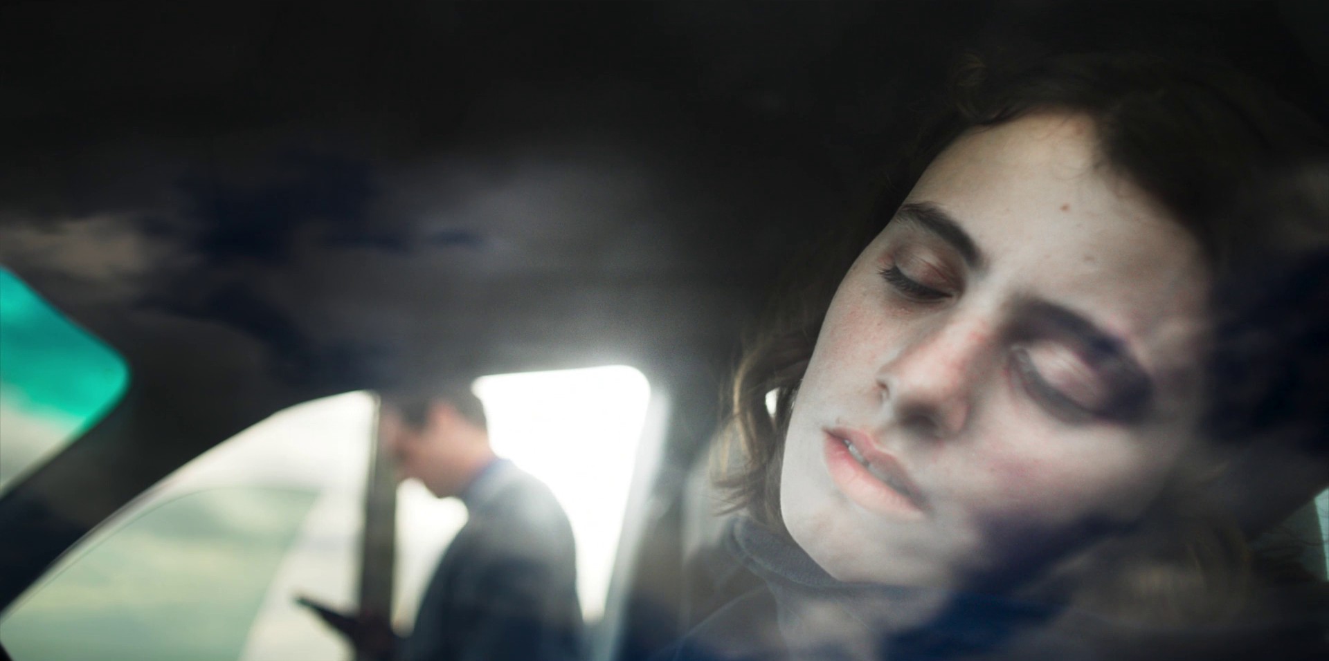 Friday - The Father (2020) —  shot,  lighting