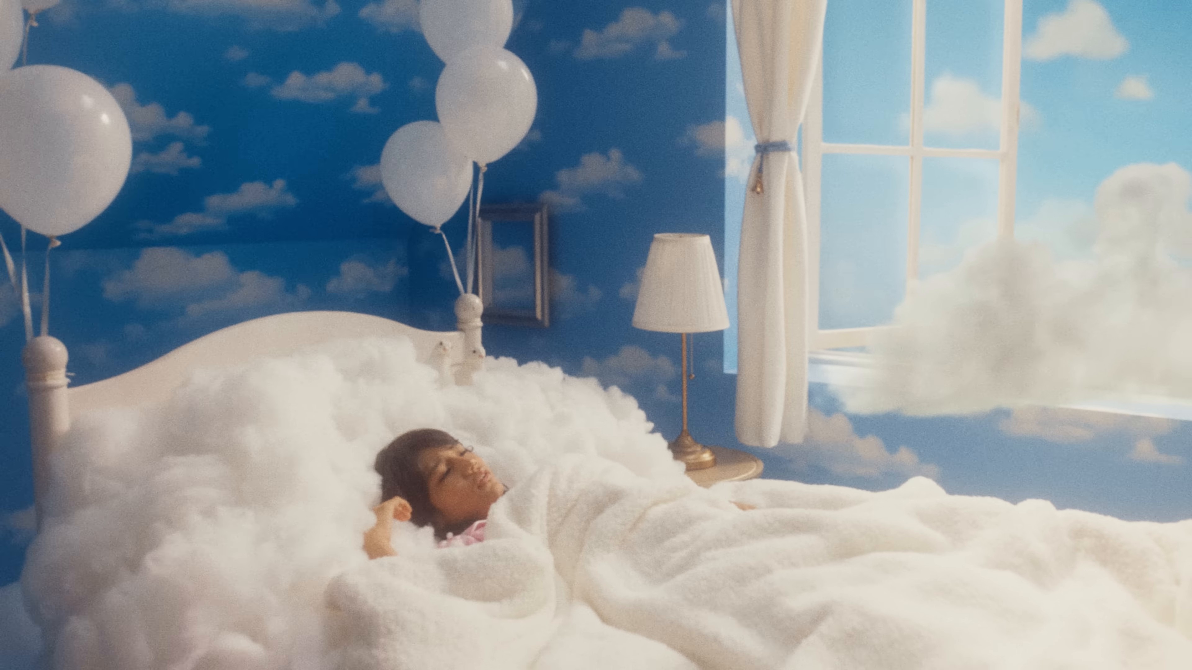 Feelin’ Go(o)d (2024) —  shot,  lighting