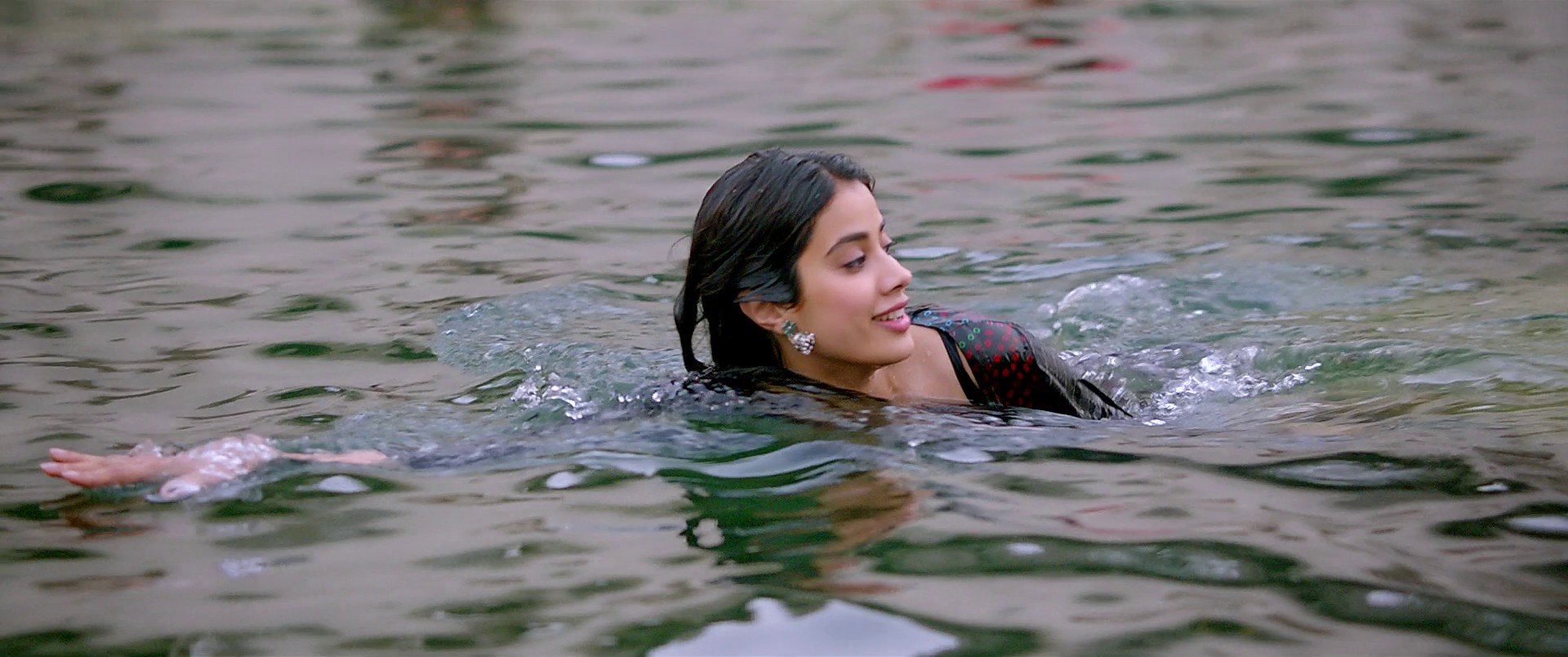 Dhadak (2018) —  shot,  lighting