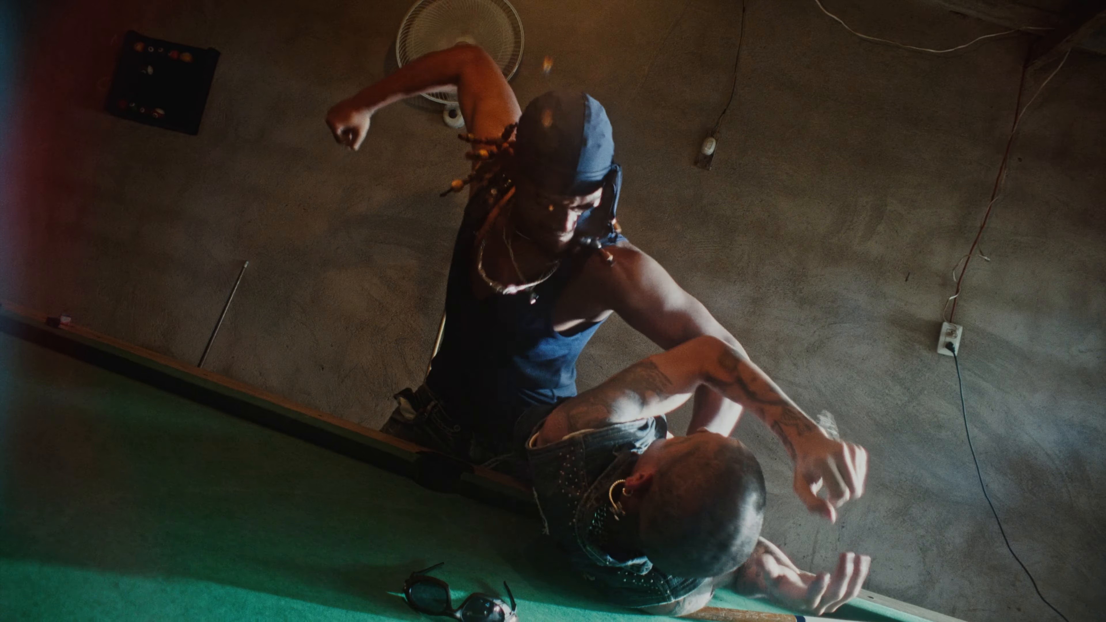 TILIN CHILIN (2024) —  shot,  lighting