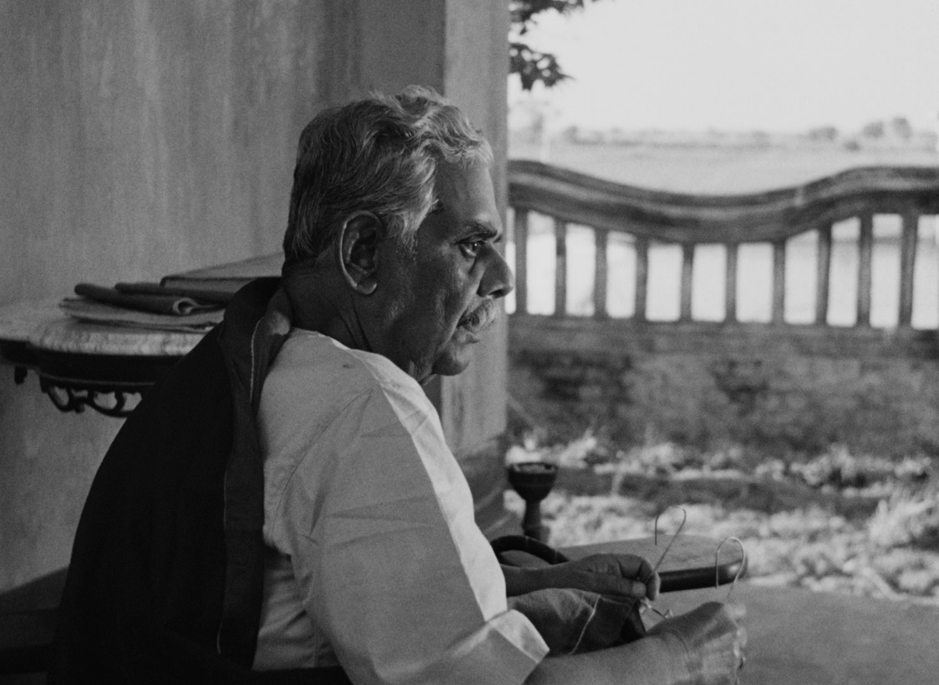 The World of Apu (1959) —  shot,  lighting