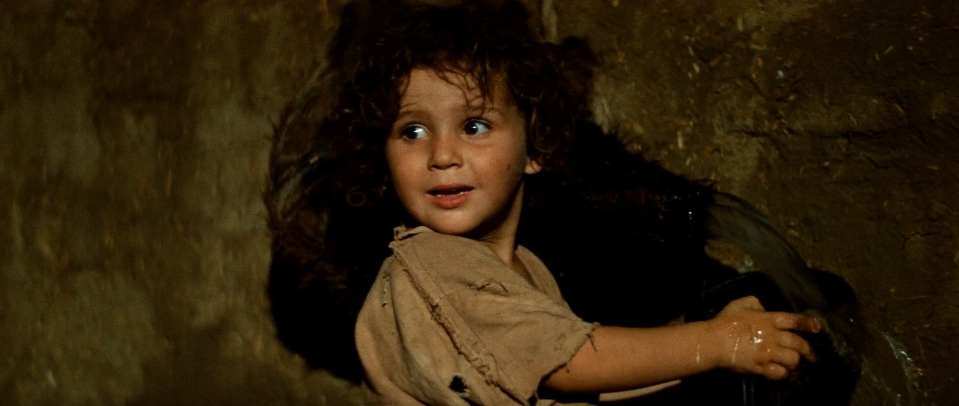 Chronicle of the Years of Fire (1975) —  shot,  lighting