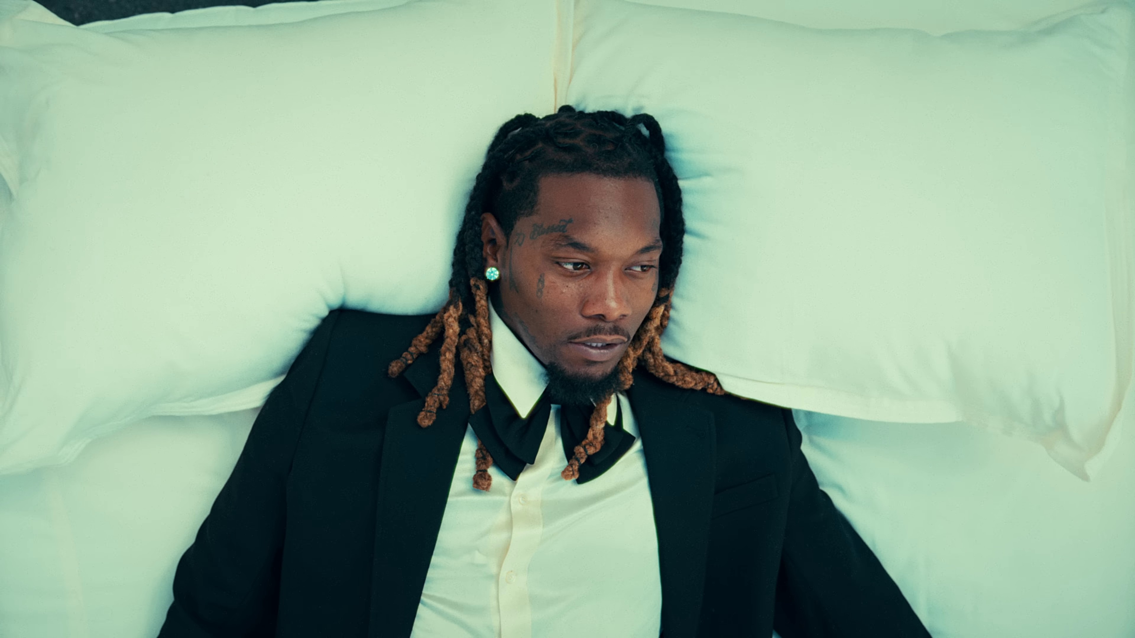 FAN (2023) —  shot,  lighting