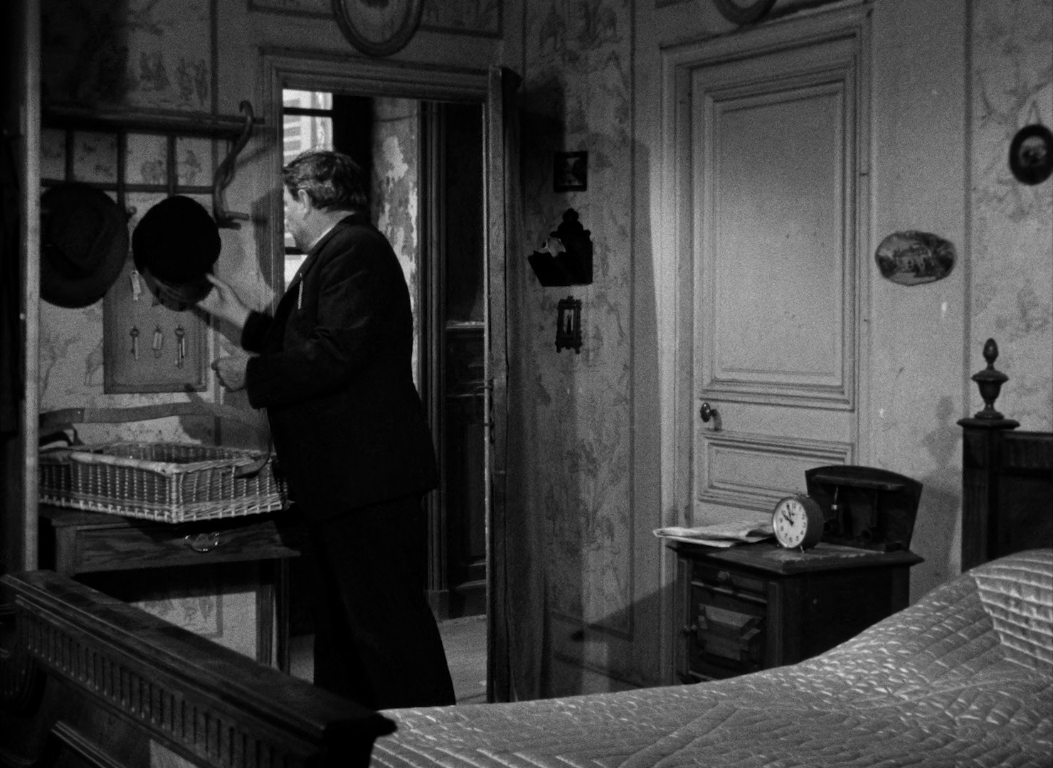 Diabolique (1955) —  shot,  lighting