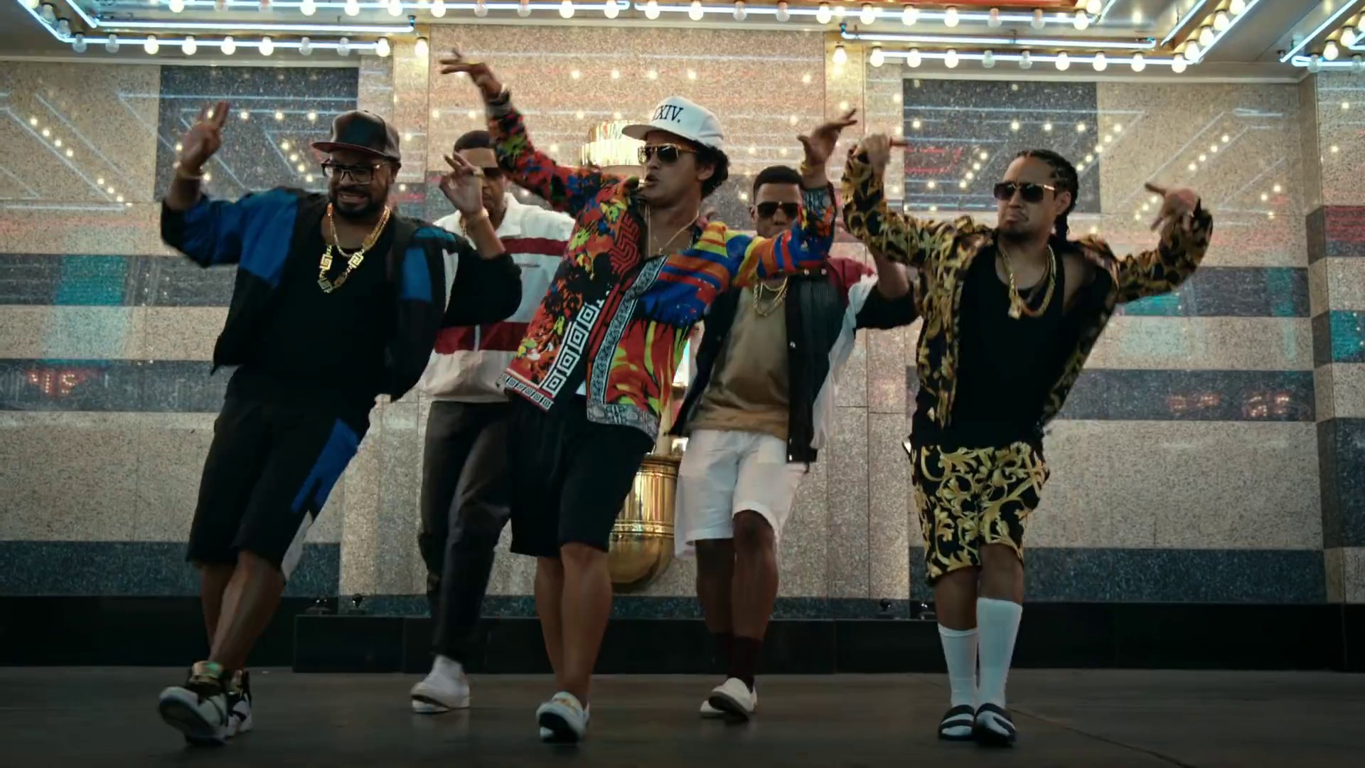 24K Magic (2016) —  shot,  lighting