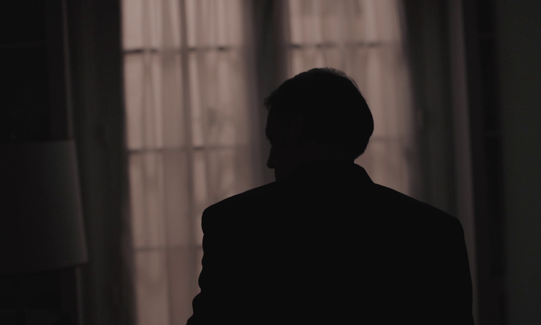 Azor (2021) —  shot,  lighting