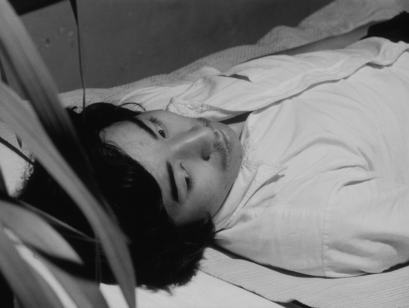 The Man Who Left His Will on Film (1970) —  shot,  lighting