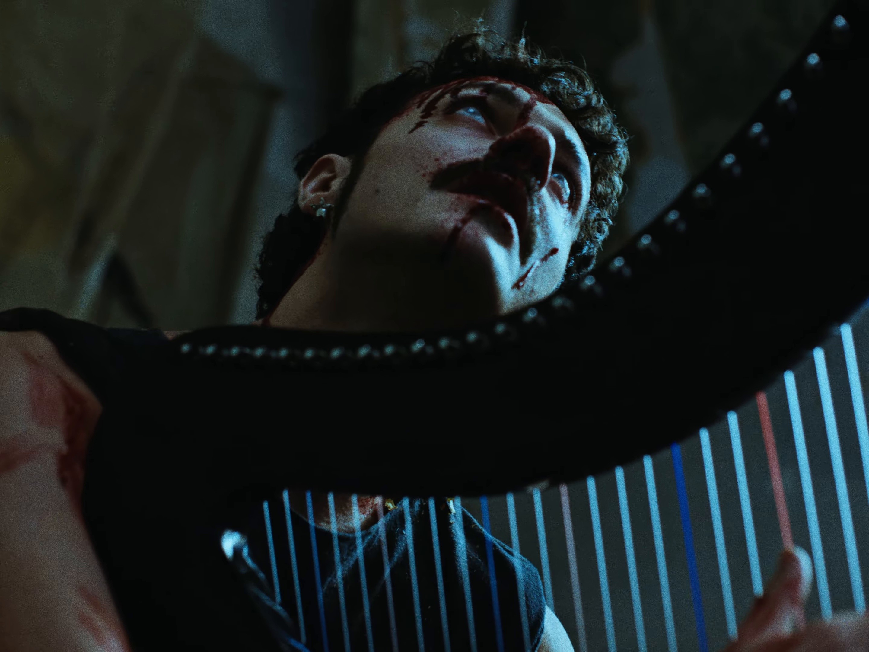 Spirit are you here ? (2025) —  shot,  lighting