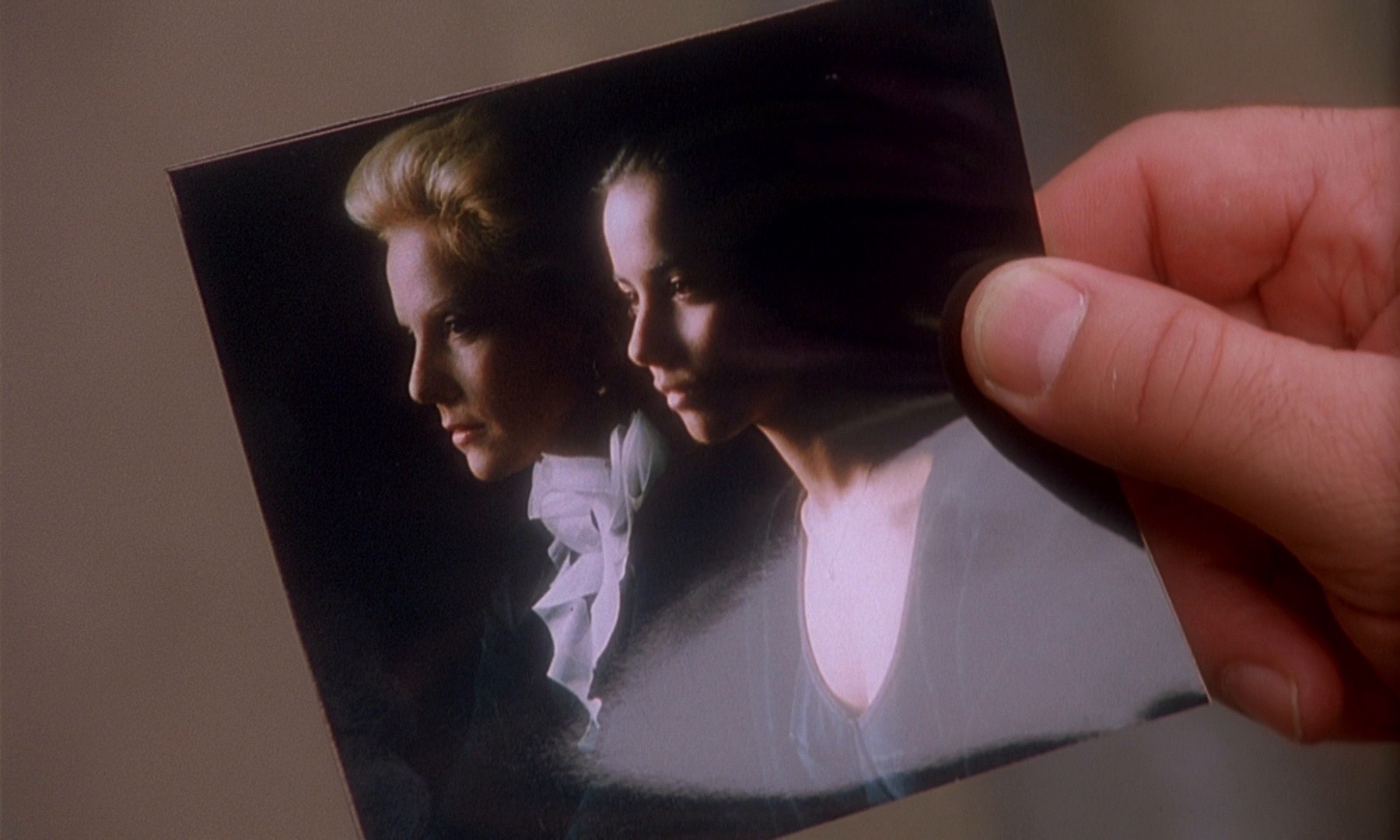 L'ange noir (1994) —  shot,  lighting