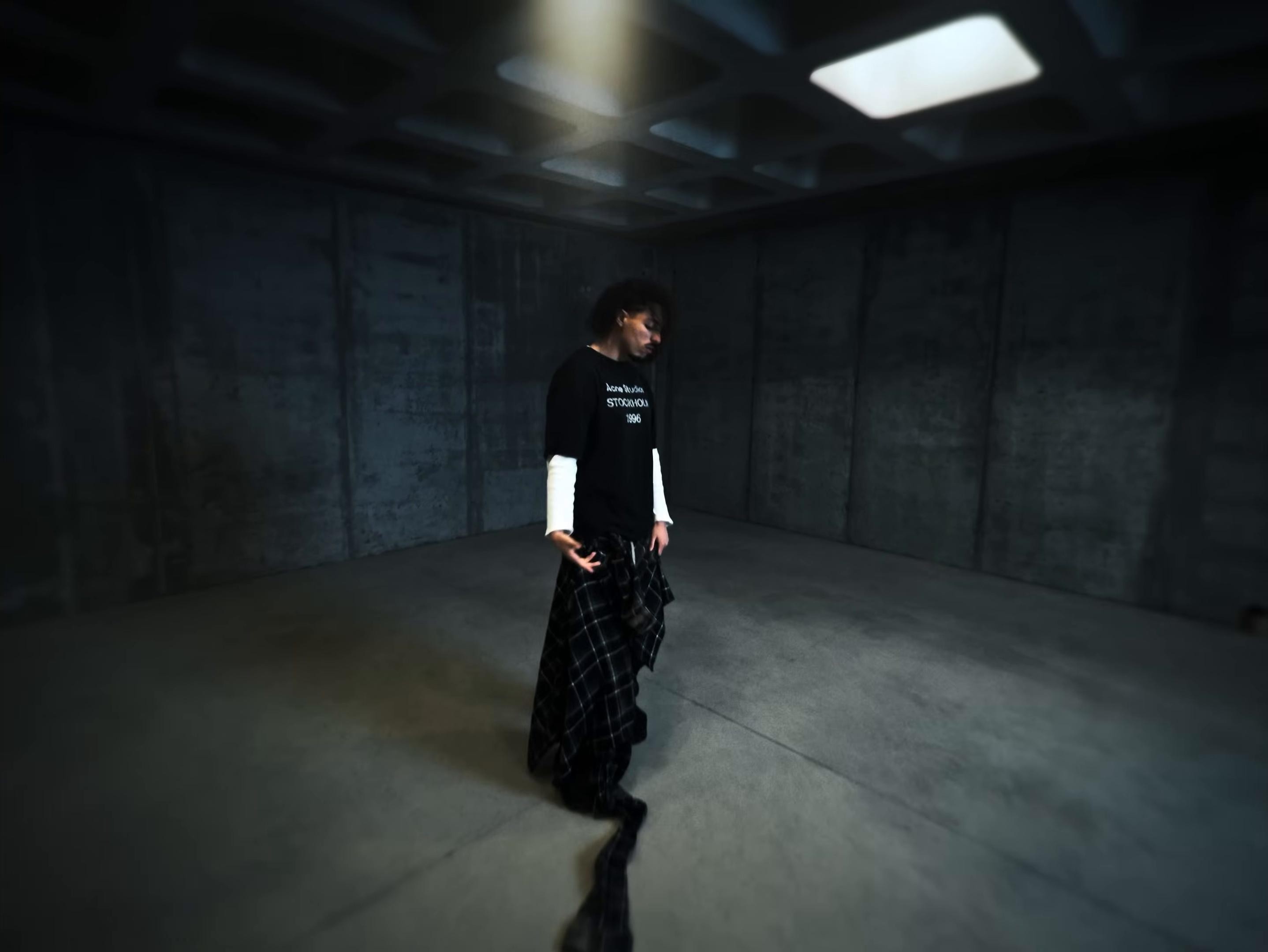 Troppi (2025) —  shot,  lighting