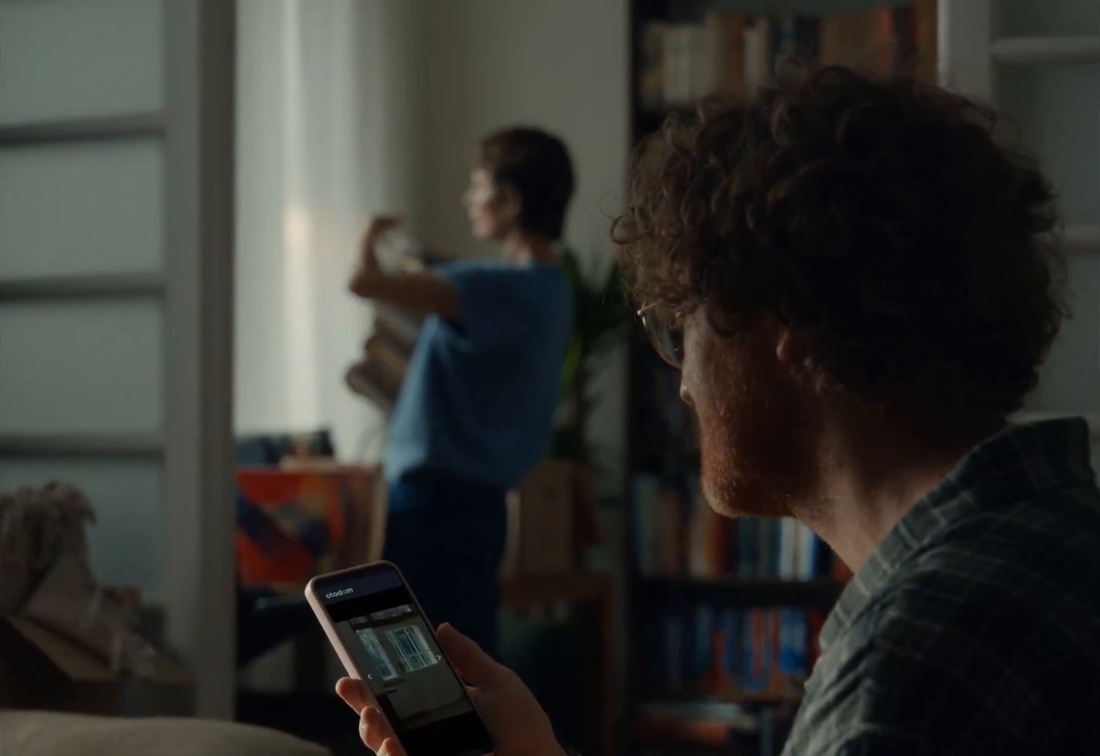 Dom musi mieć przestrzeń dla zrozumienia (2024) —  shot,  lighting