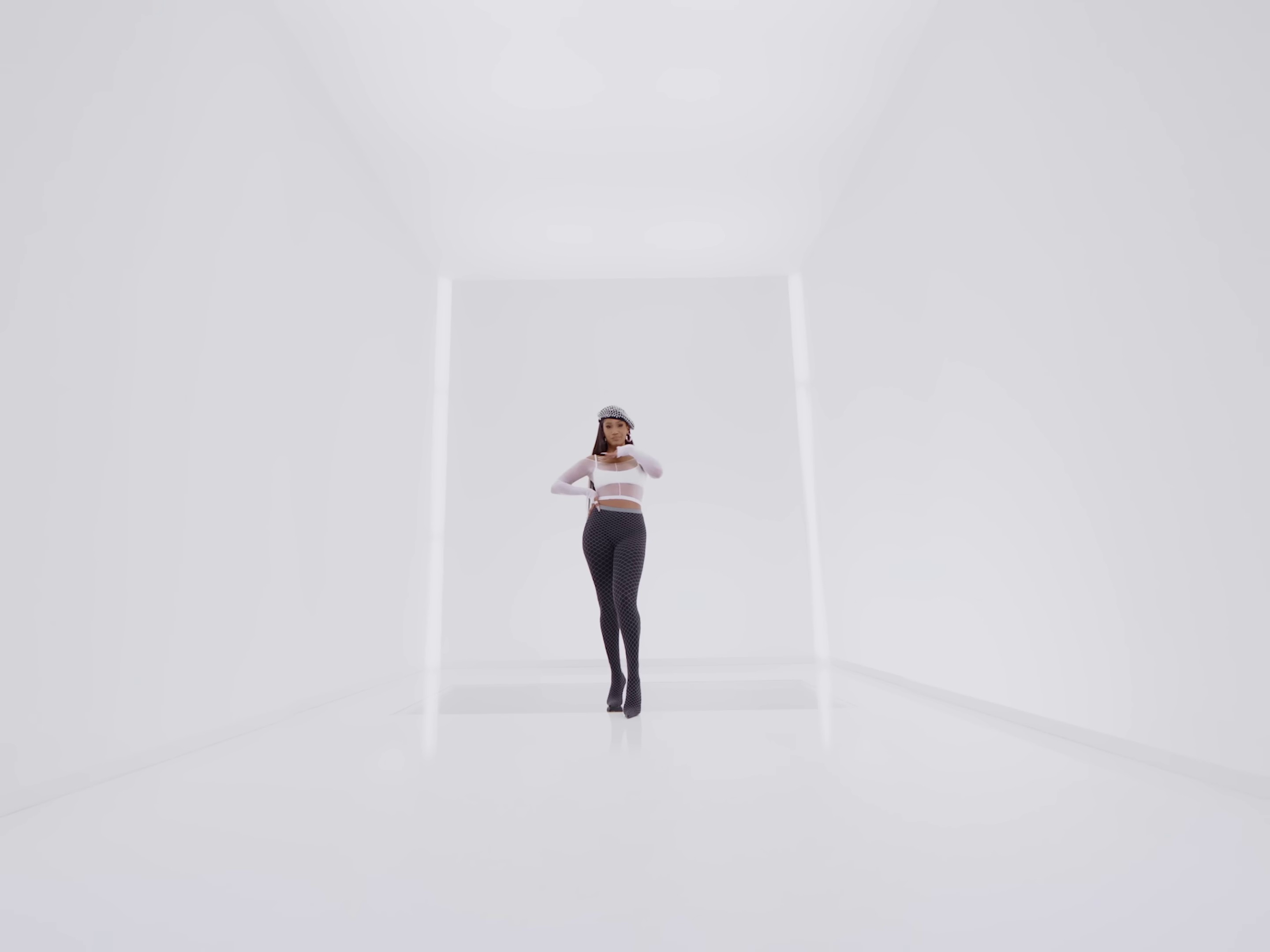 Millions (2023) —  shot,  lighting