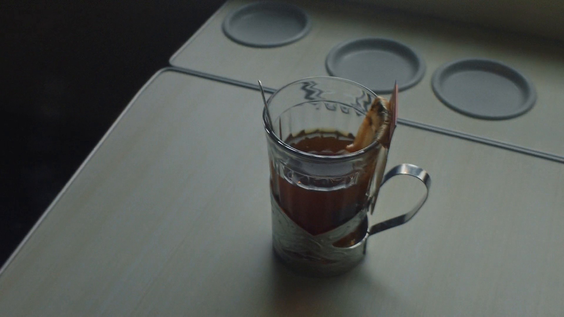 Ти Як - Провідник Крізь Складні Часи (Dir.cut) (2025) —  shot,  lighting