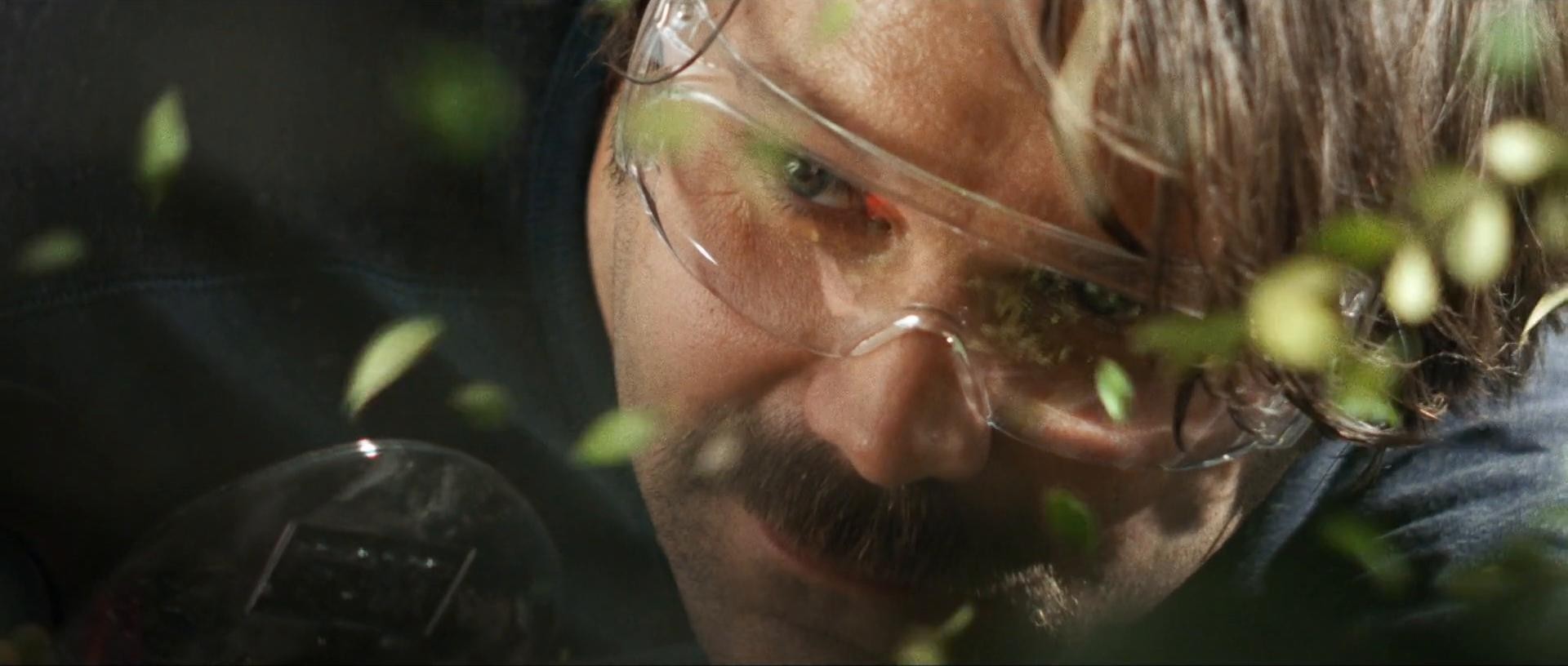 HomeDepot_Demolishing_Washing_Drilling_Trimming (2018) —  shot,  lighting