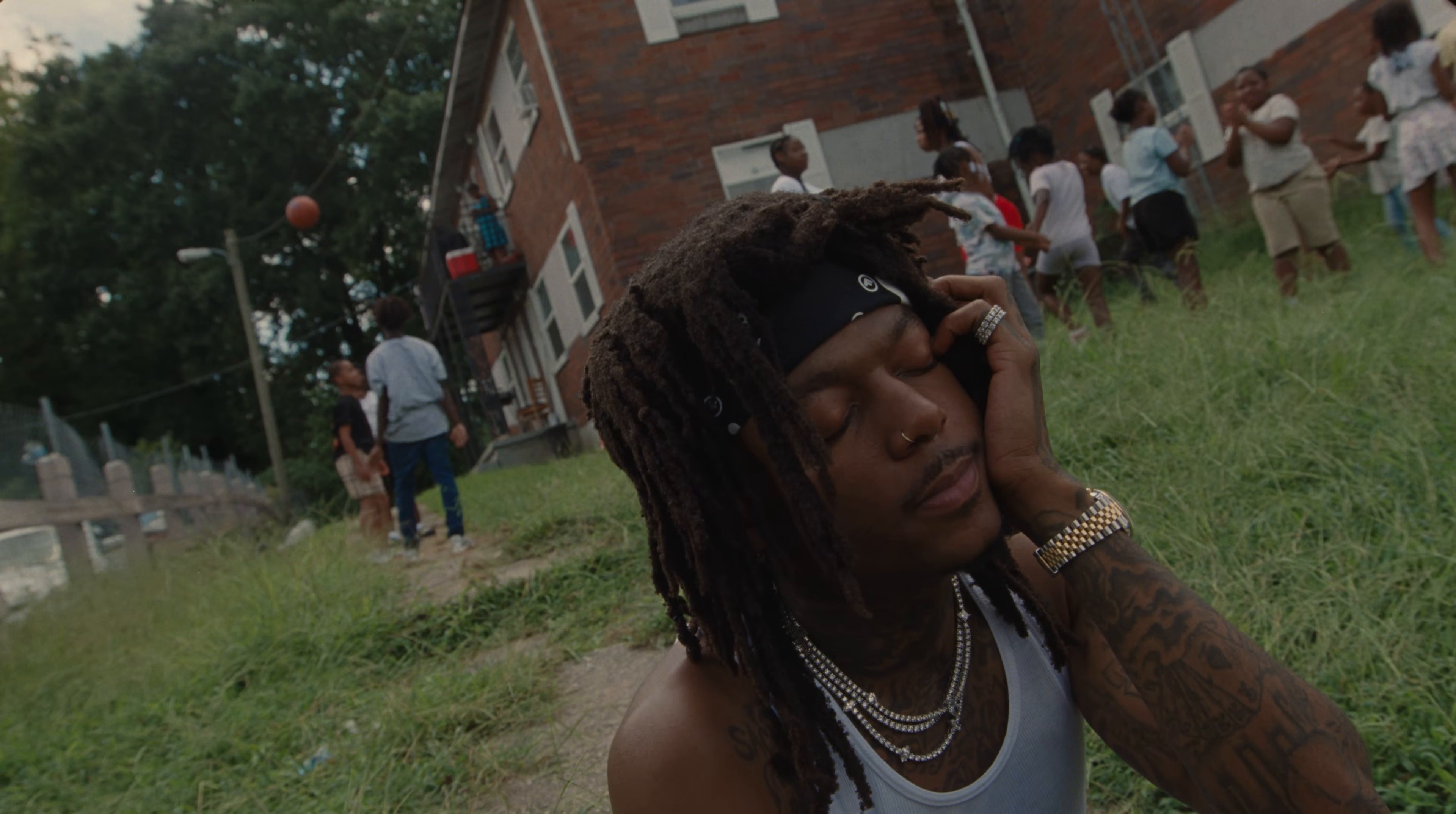 Community  (2025) —  shot,  lighting