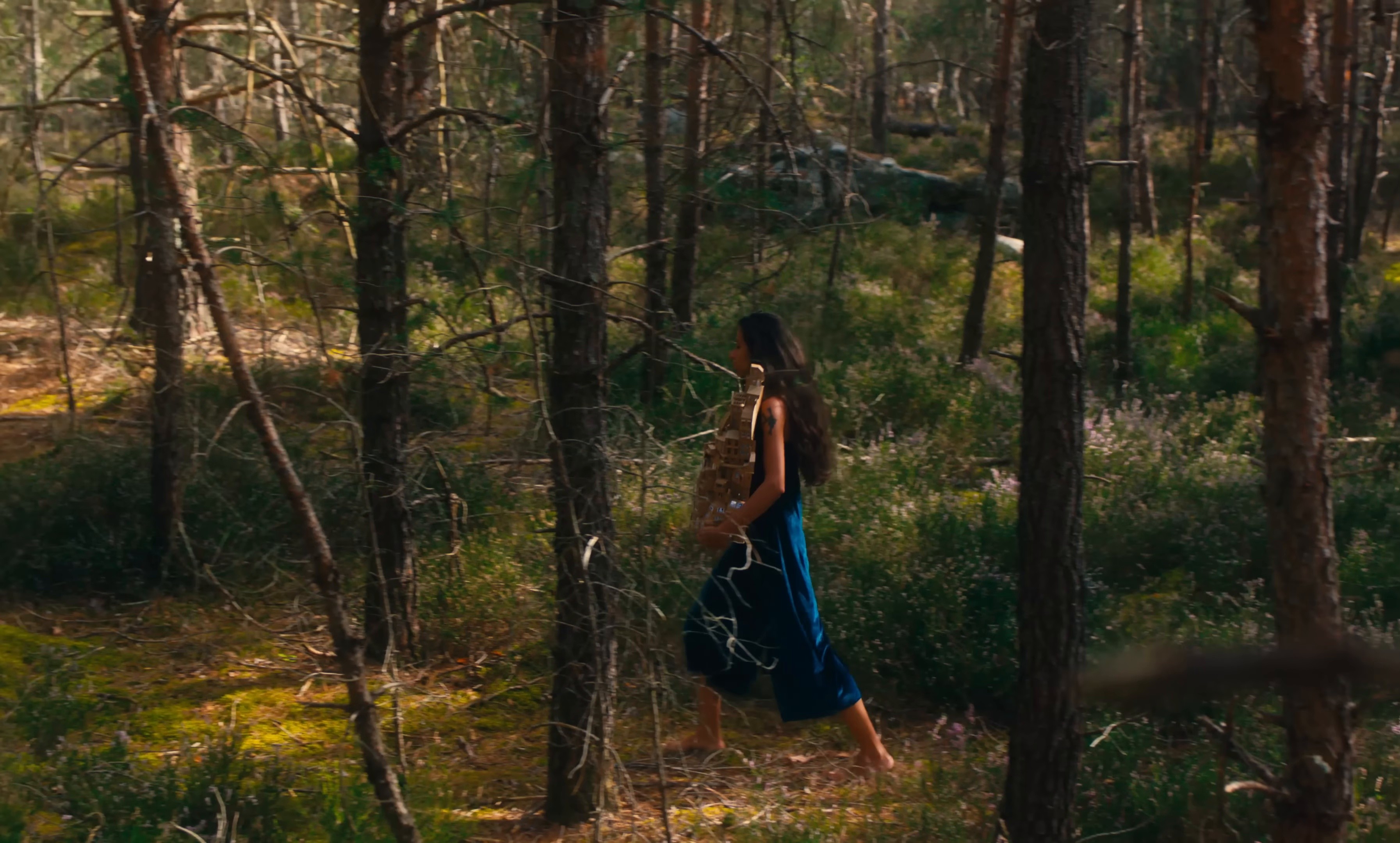 Valparaiso (2023) —  shot,  lighting