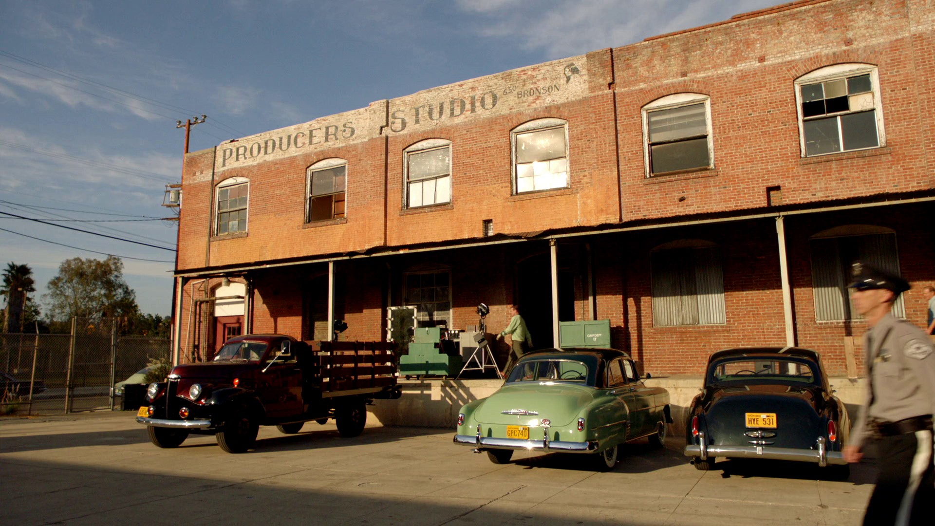 Mommie Dearest (2017) —  shot,  lighting