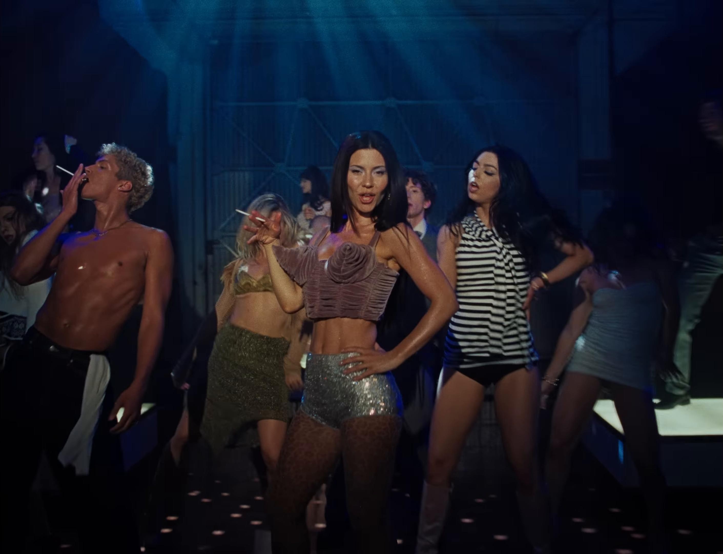 I ﹤3 YOU (2025) —  shot,  lighting