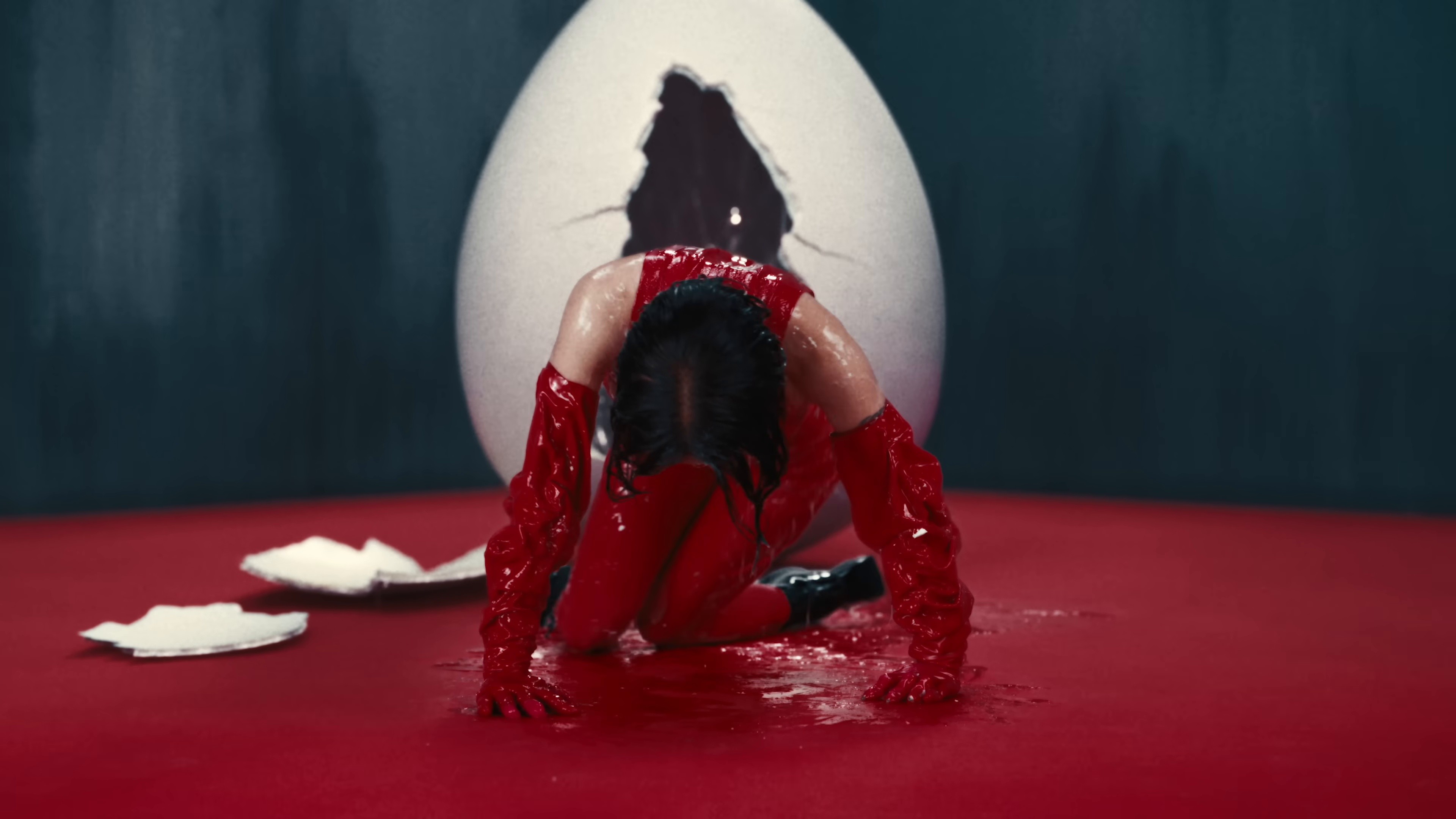 DIY (2025) —  shot,  lighting