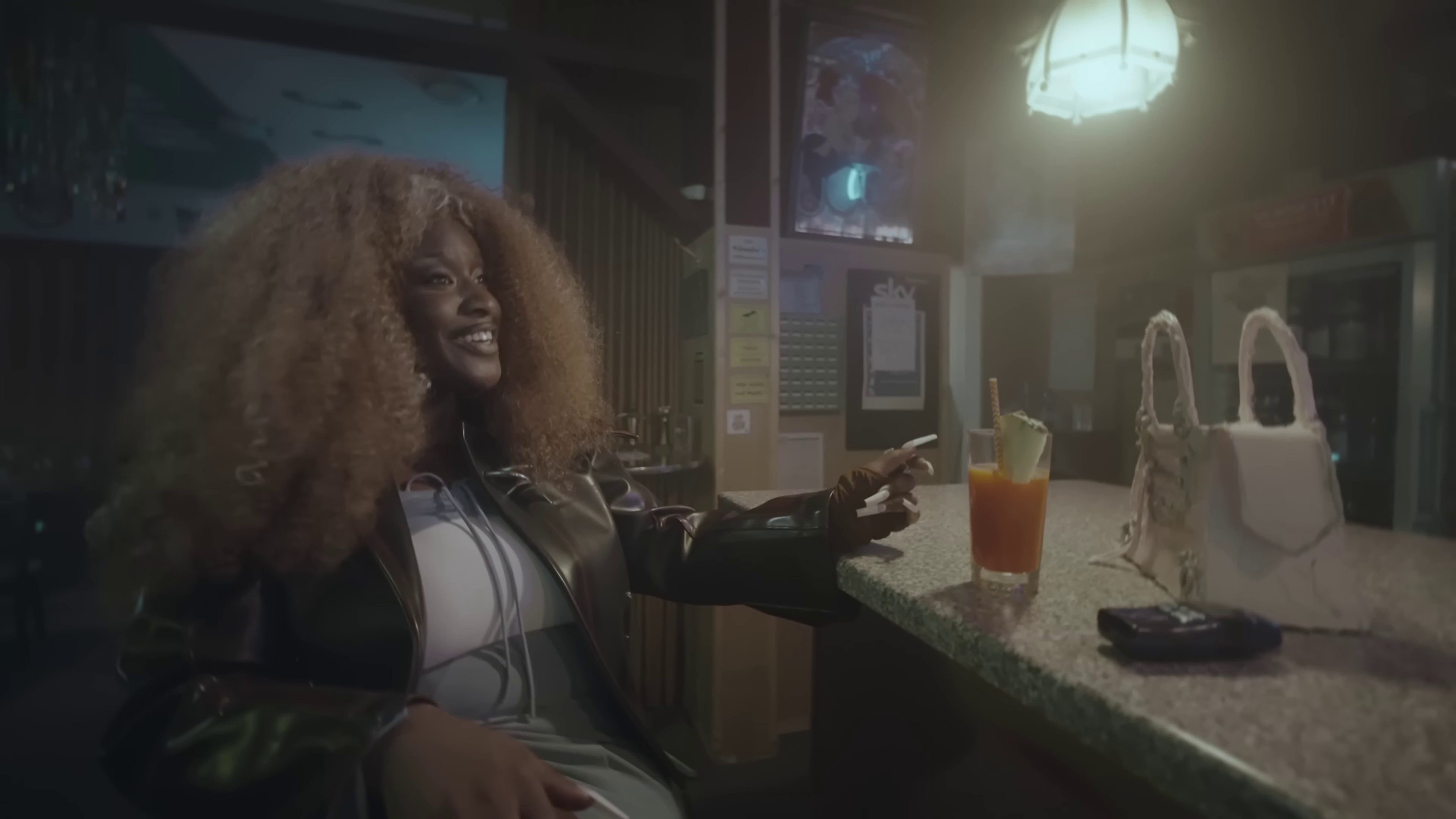 Die liebe kommt nicht aus berlin (2023) —  shot,  lighting