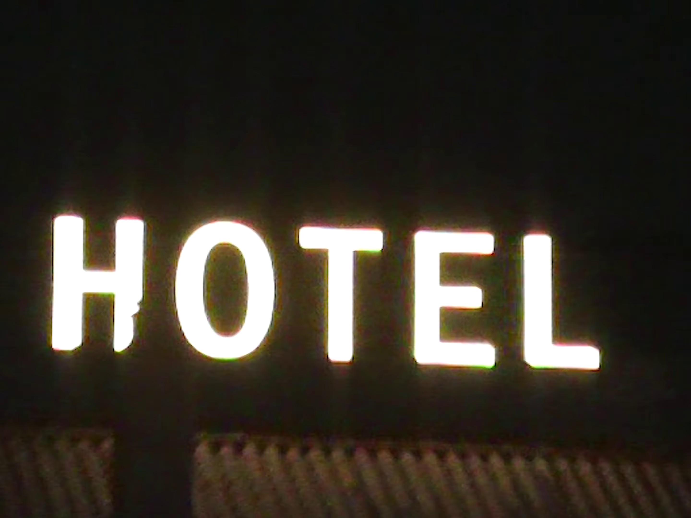 Te seguiré besando (2024) —  shot,  lighting