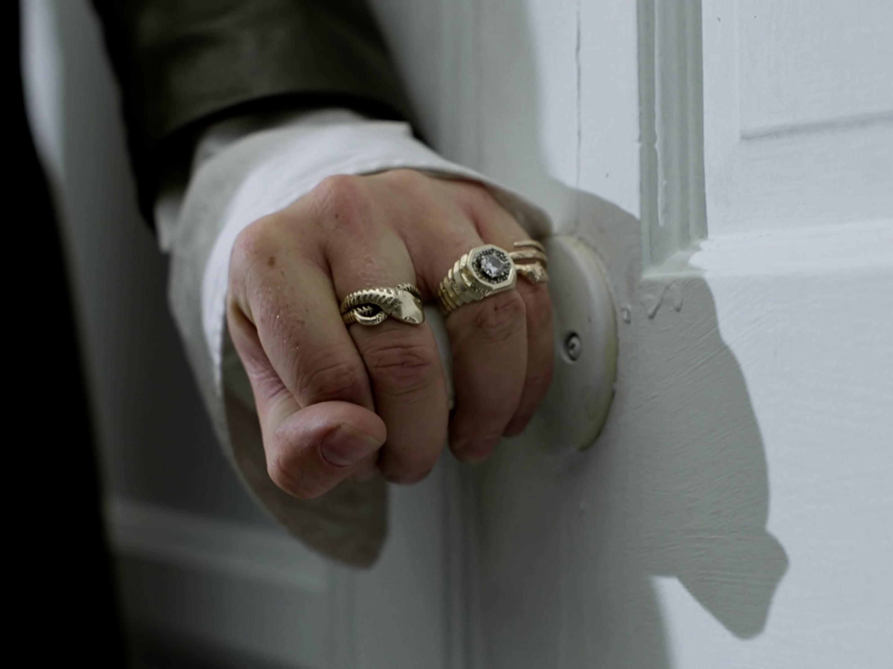 Missionary Man  (1986) —  shot,  lighting