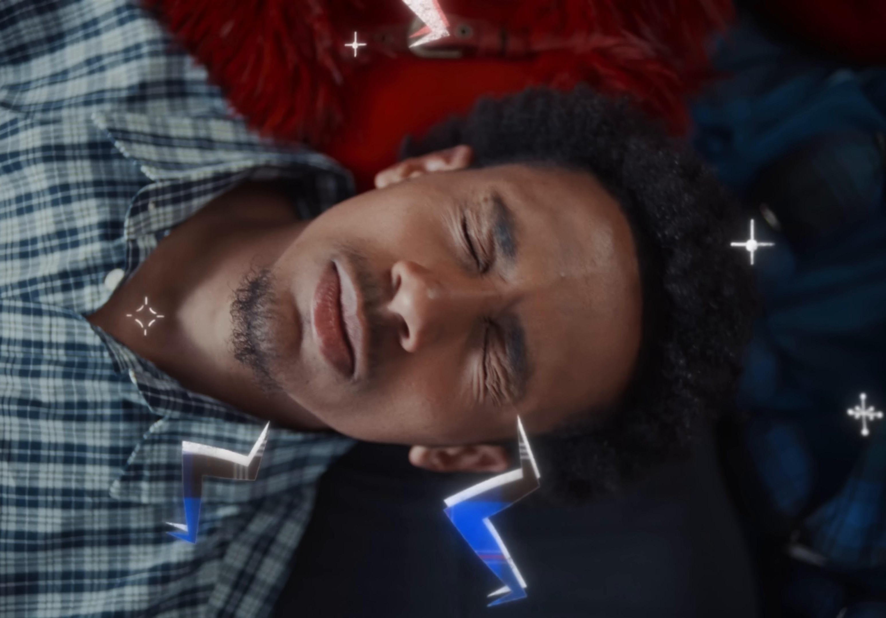 Illegal (2025) —  shot,  lighting