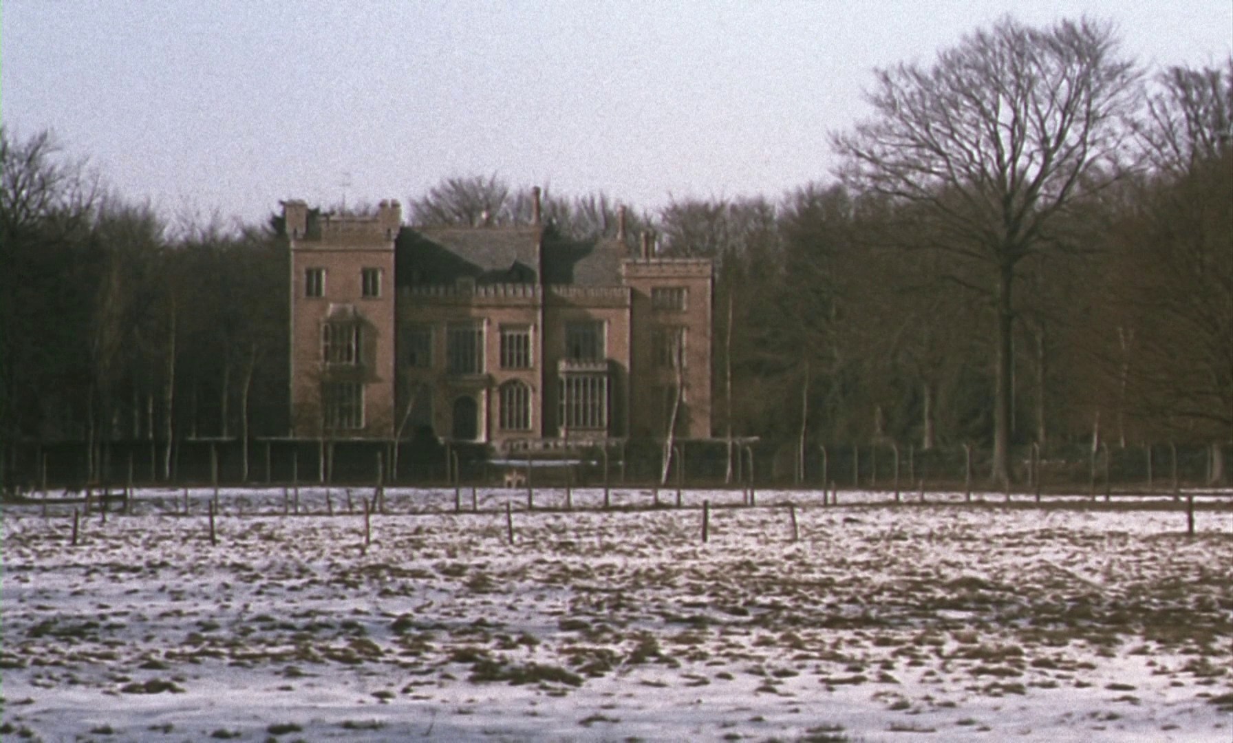 Daughters of Darkness (1971) —  shot,  lighting