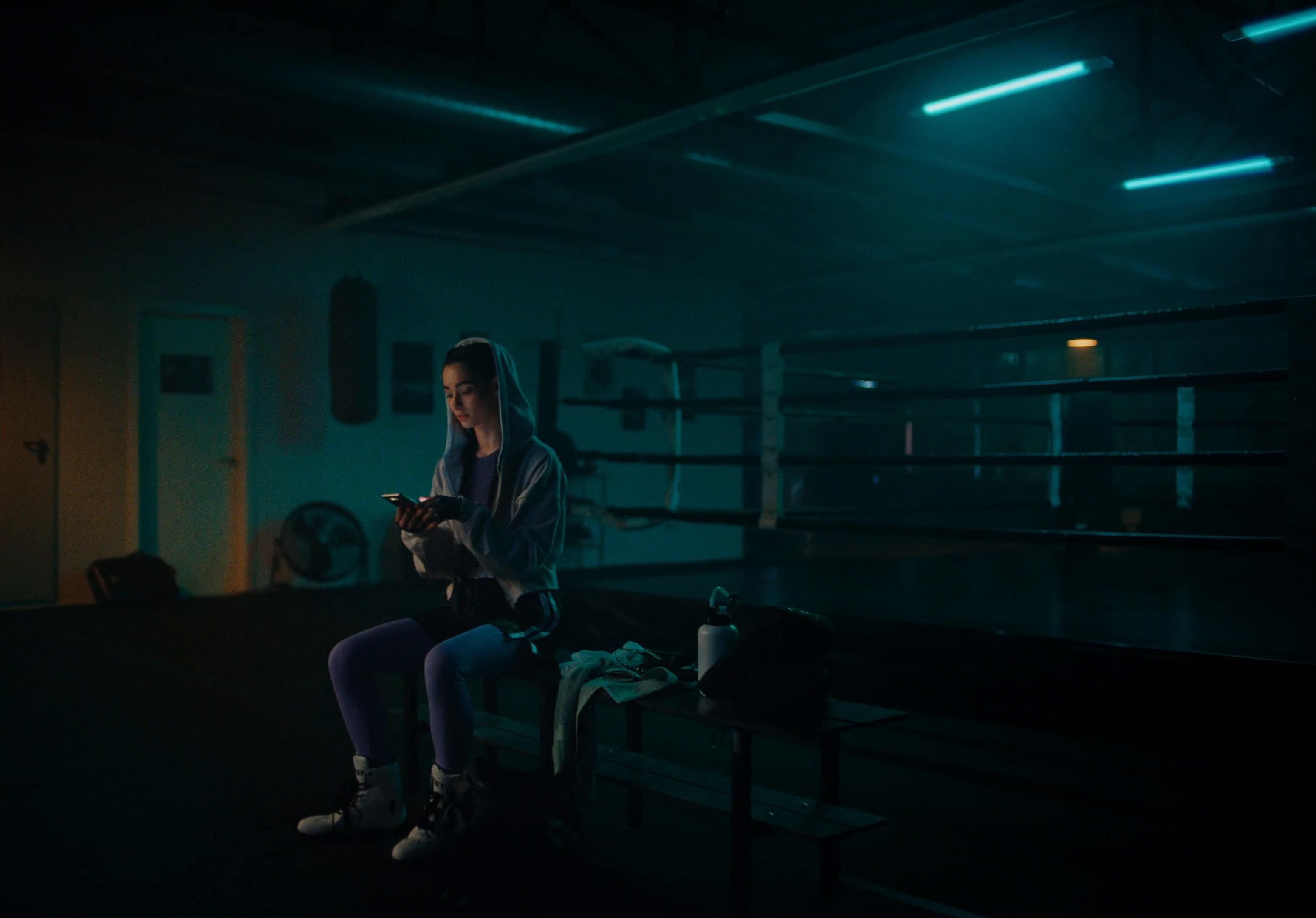 HONOR MAGIC 6 PRO (2024) —  shot,  lighting